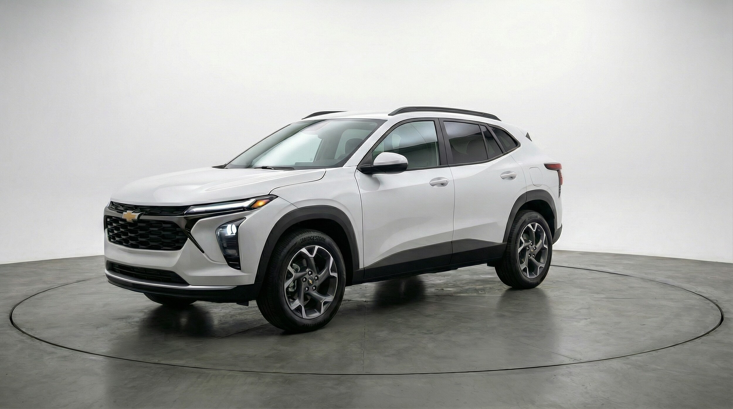 Thumbnail: 2025 Chevrolet Trax - 3