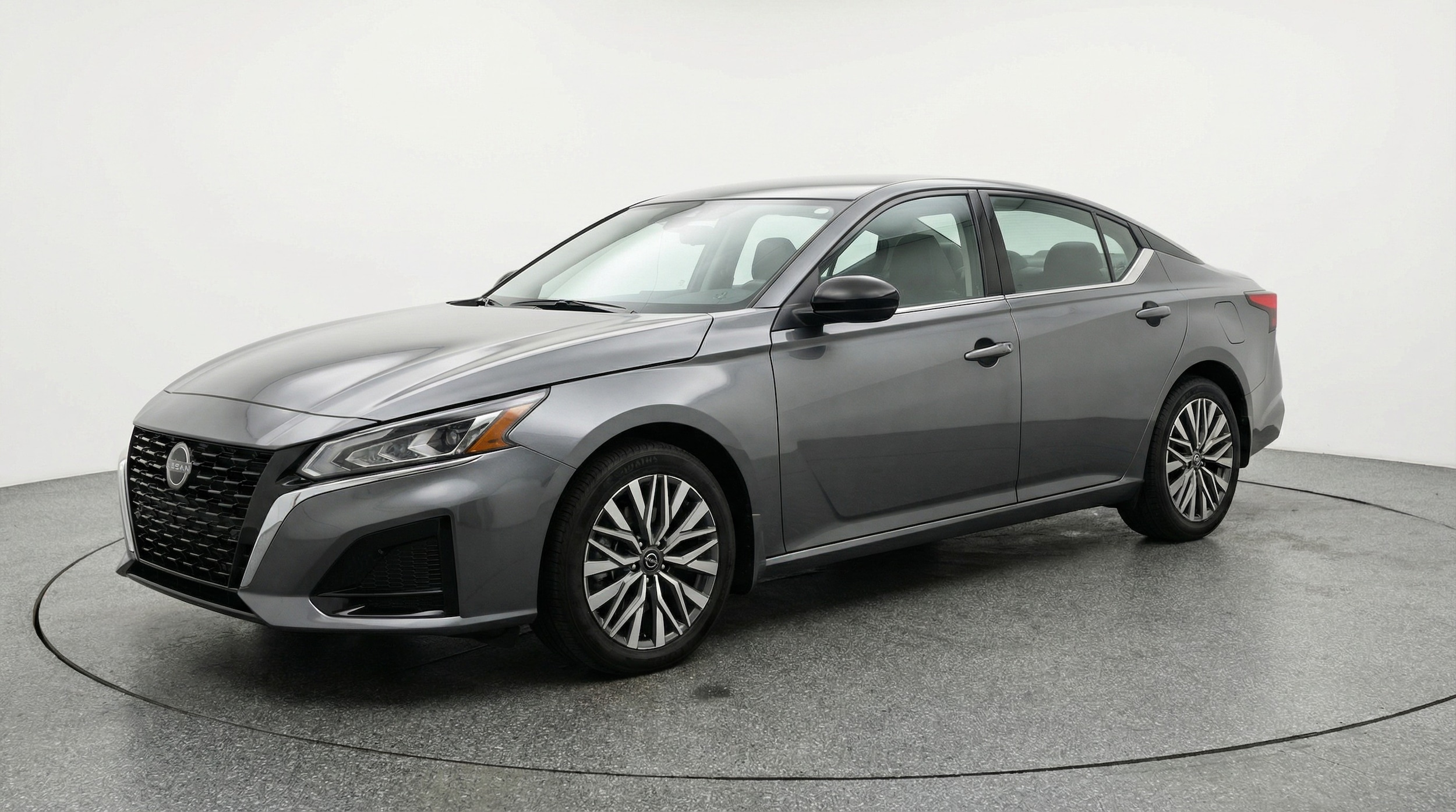 Thumbnail: 2025 Nissan Altima - 3