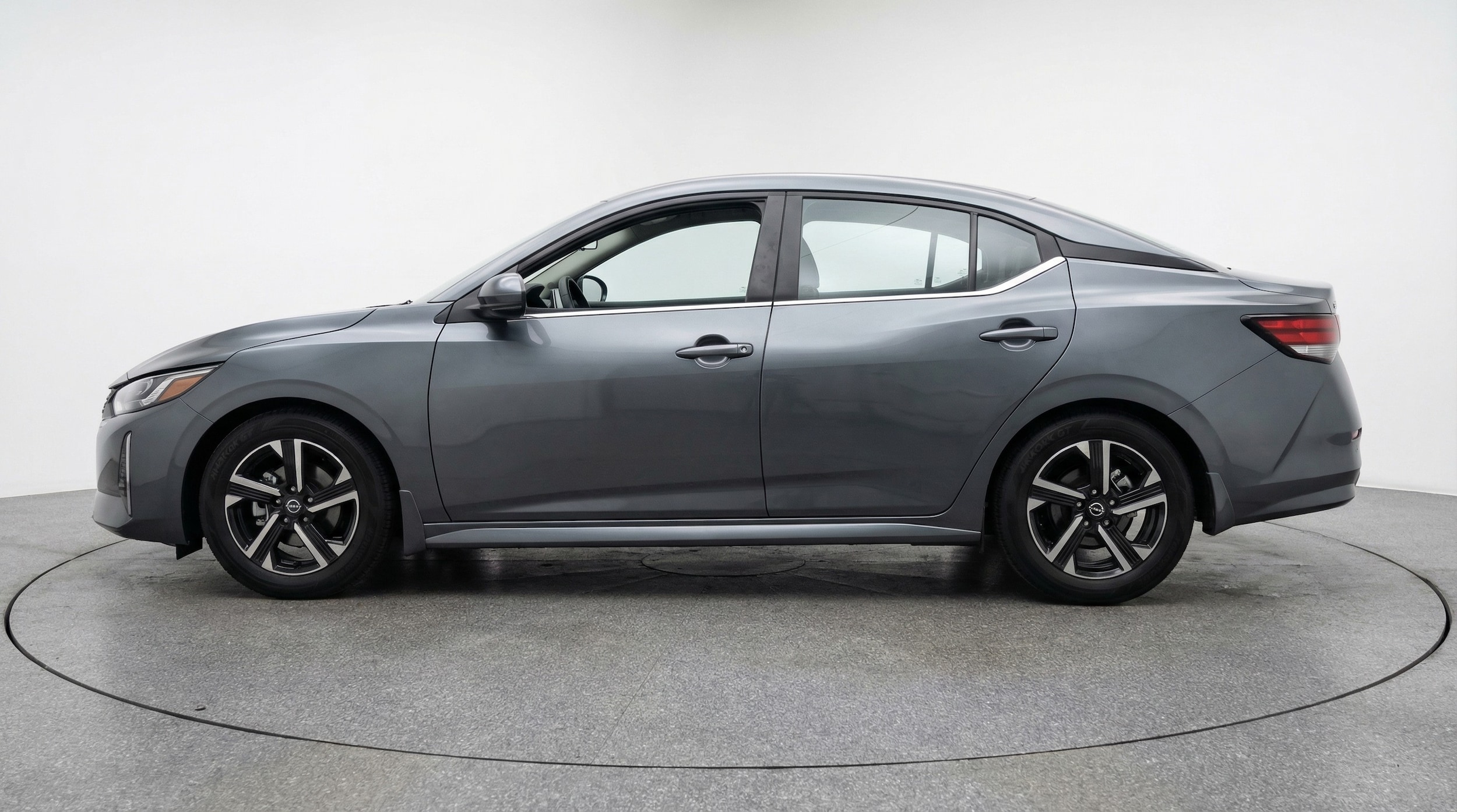 Thumbnail: 2025 Nissan Sentra - 4