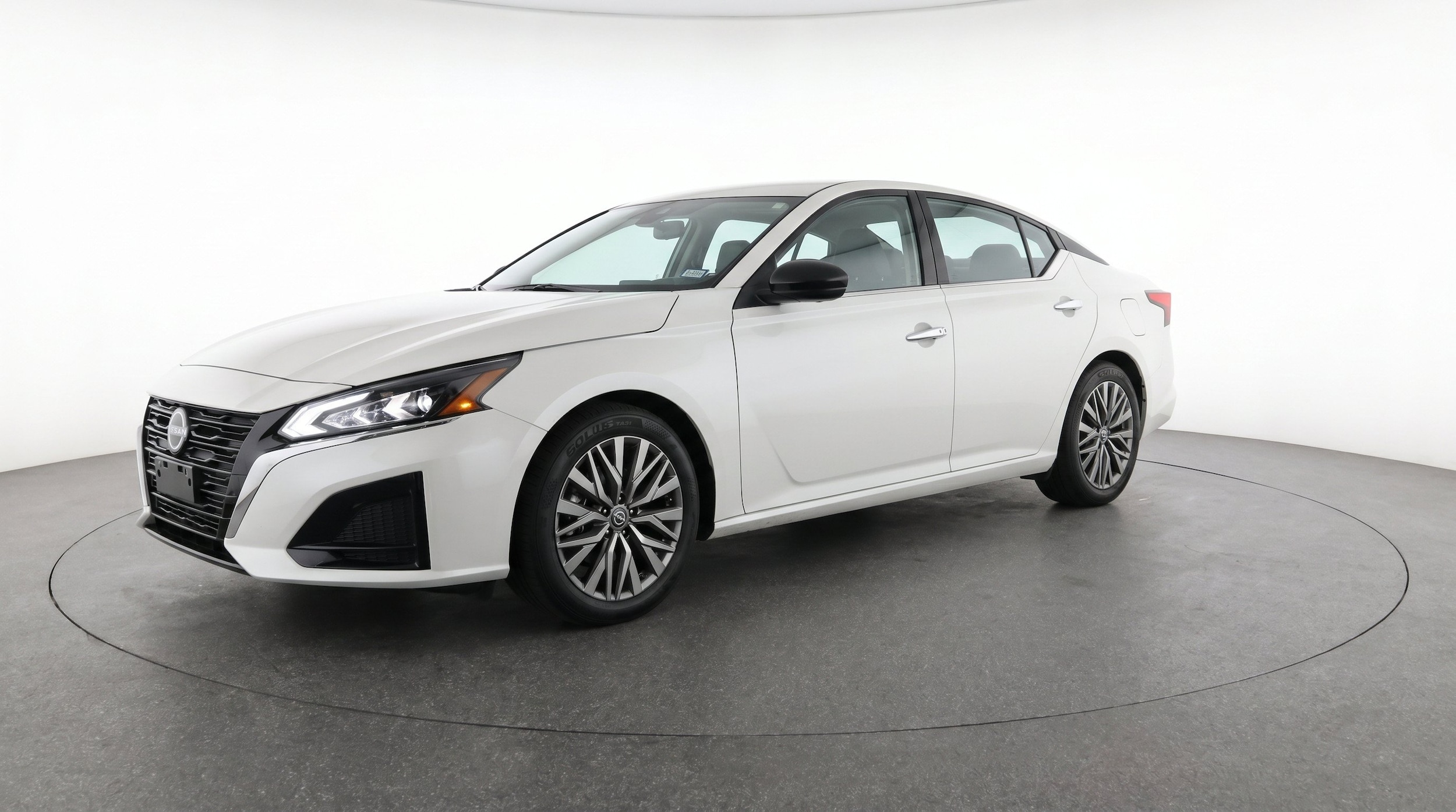 Thumbnail: 2025 Nissan Altima - 3