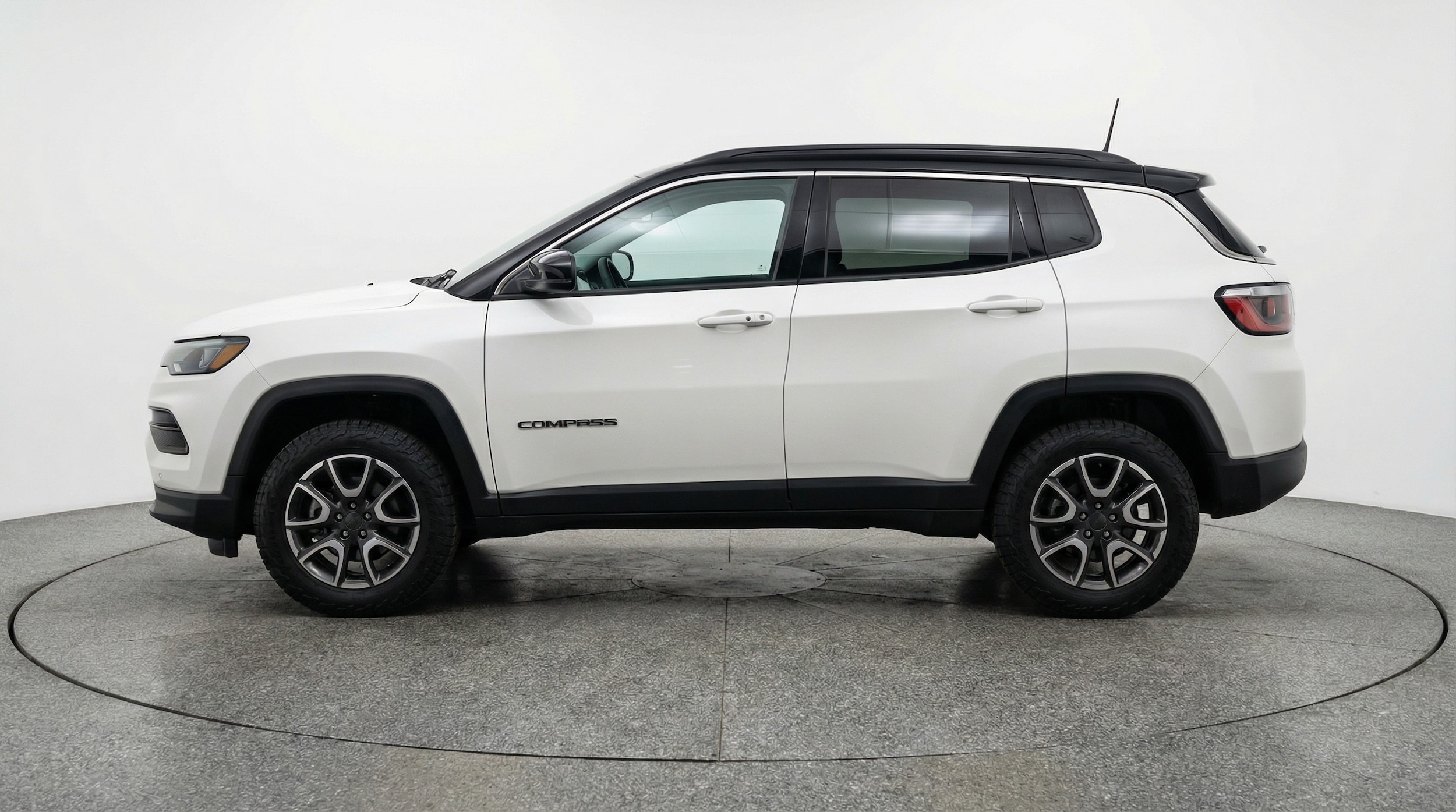 Thumbnail: 2025 Jeep Compass - 4