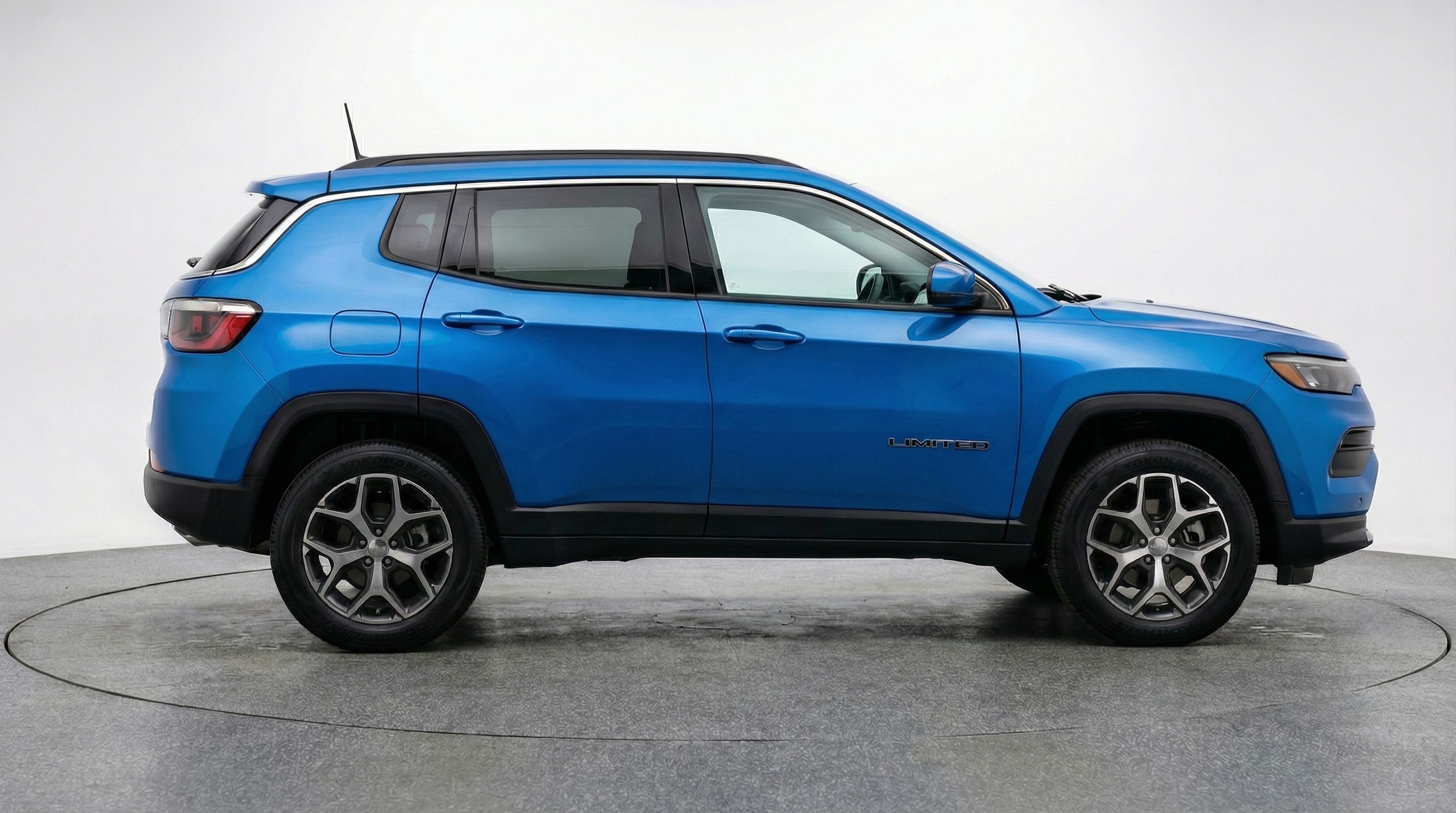 Thumbnail: 2025 Jeep Compass - 8