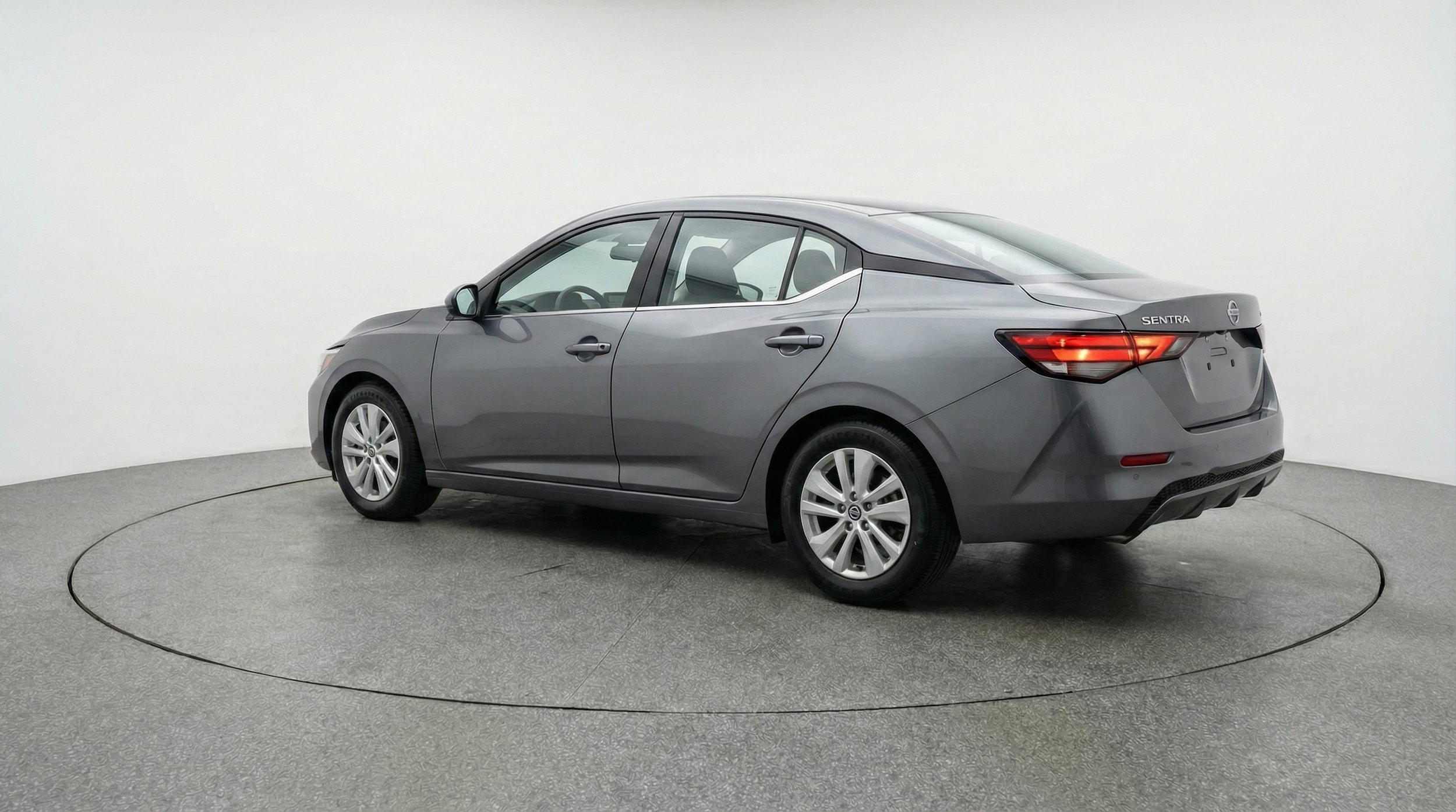 Thumbnail: 2025 Nissan Sentra - 5