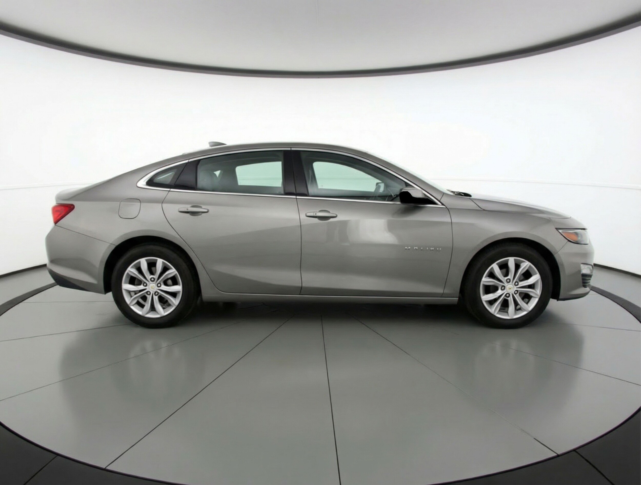 Thumbnail: 2024 Chevrolet Malibu - 8