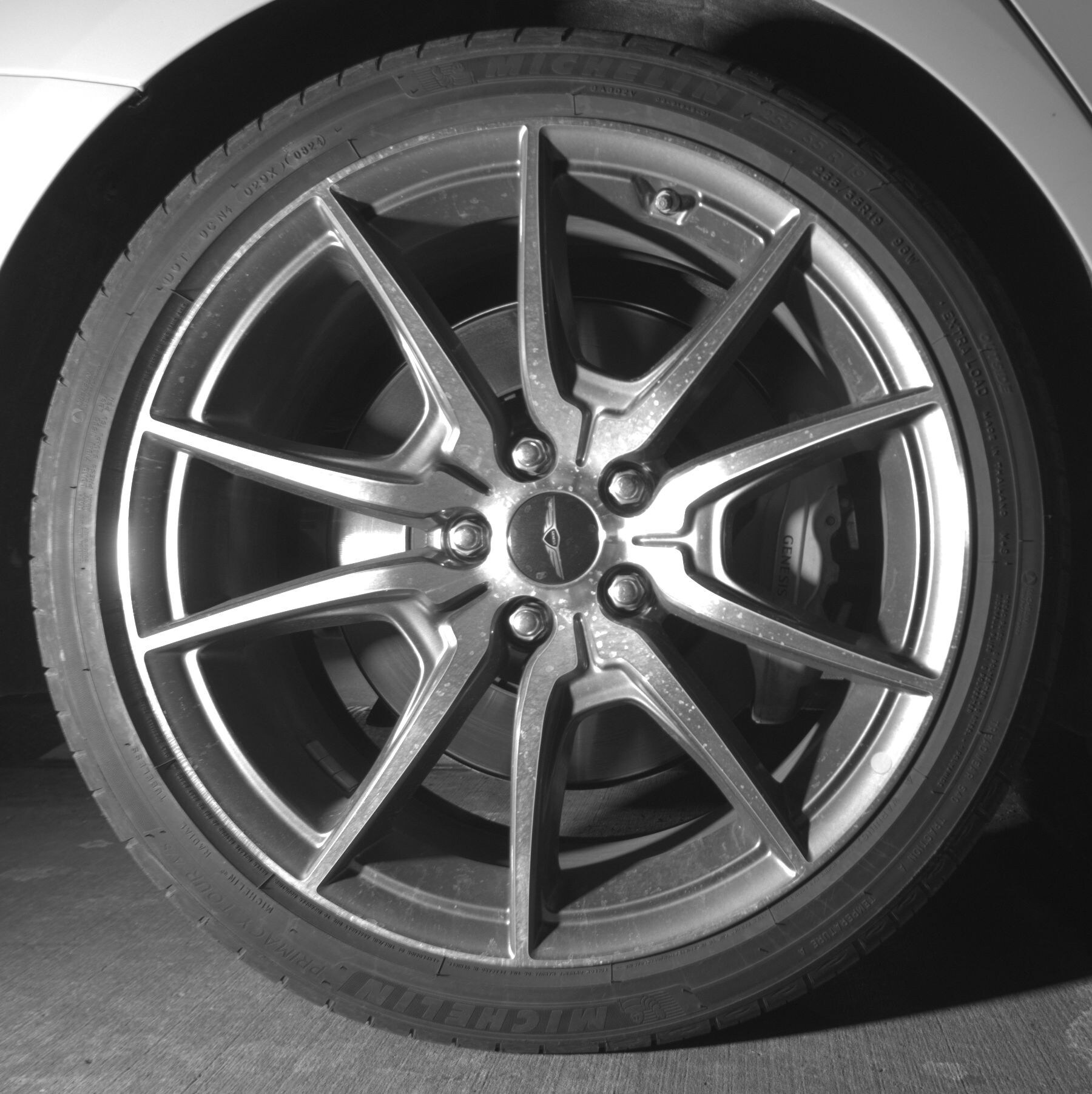 Thumbnail: 2025 Genesis G70 - 12