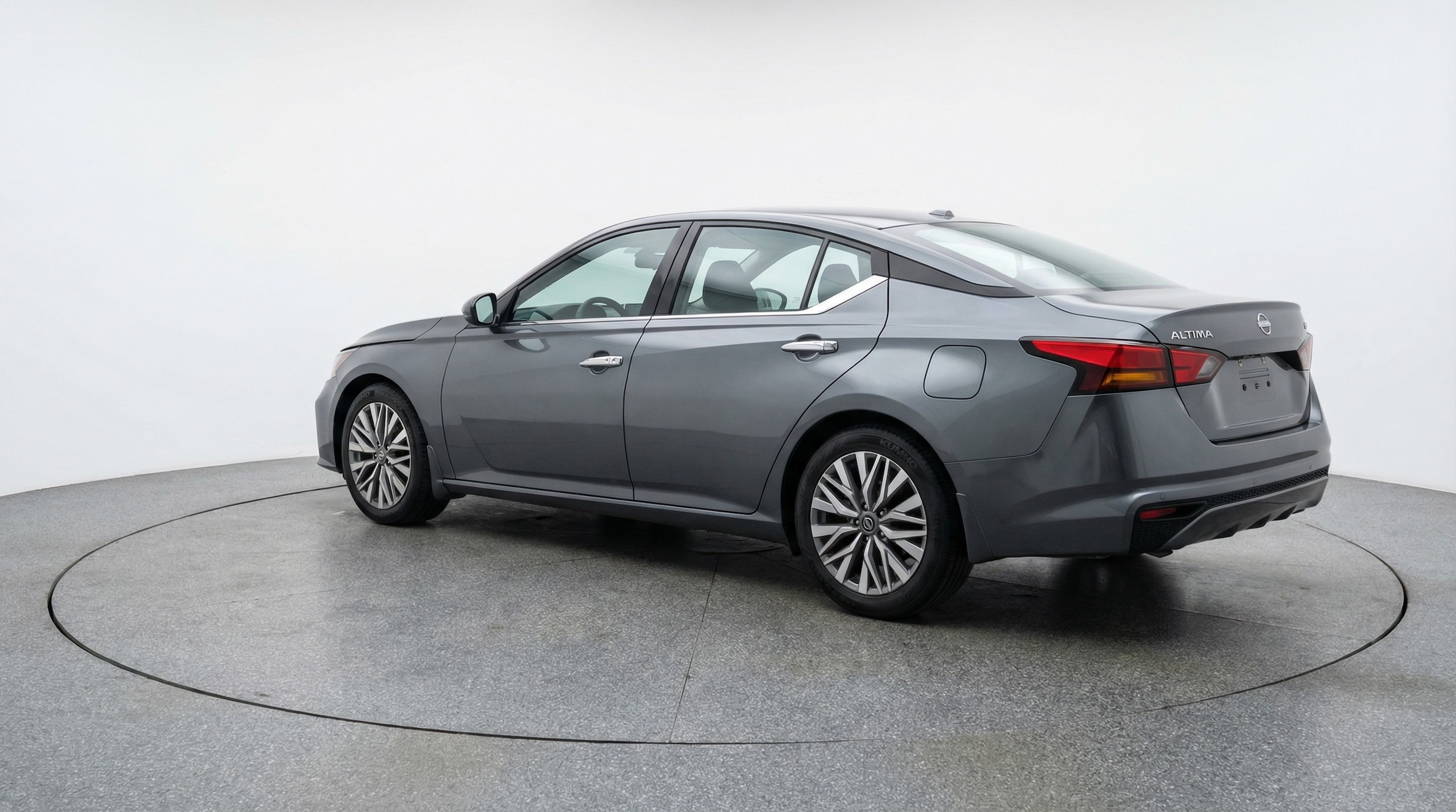 Thumbnail: 2025 Nissan Altima - 5