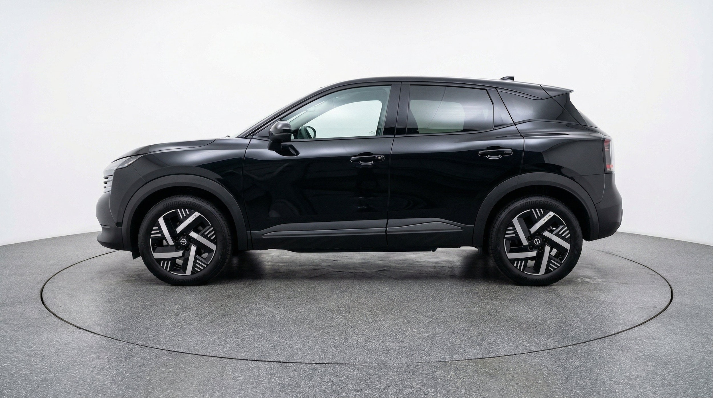 Thumbnail: 2026 Nissan Kicks - 5