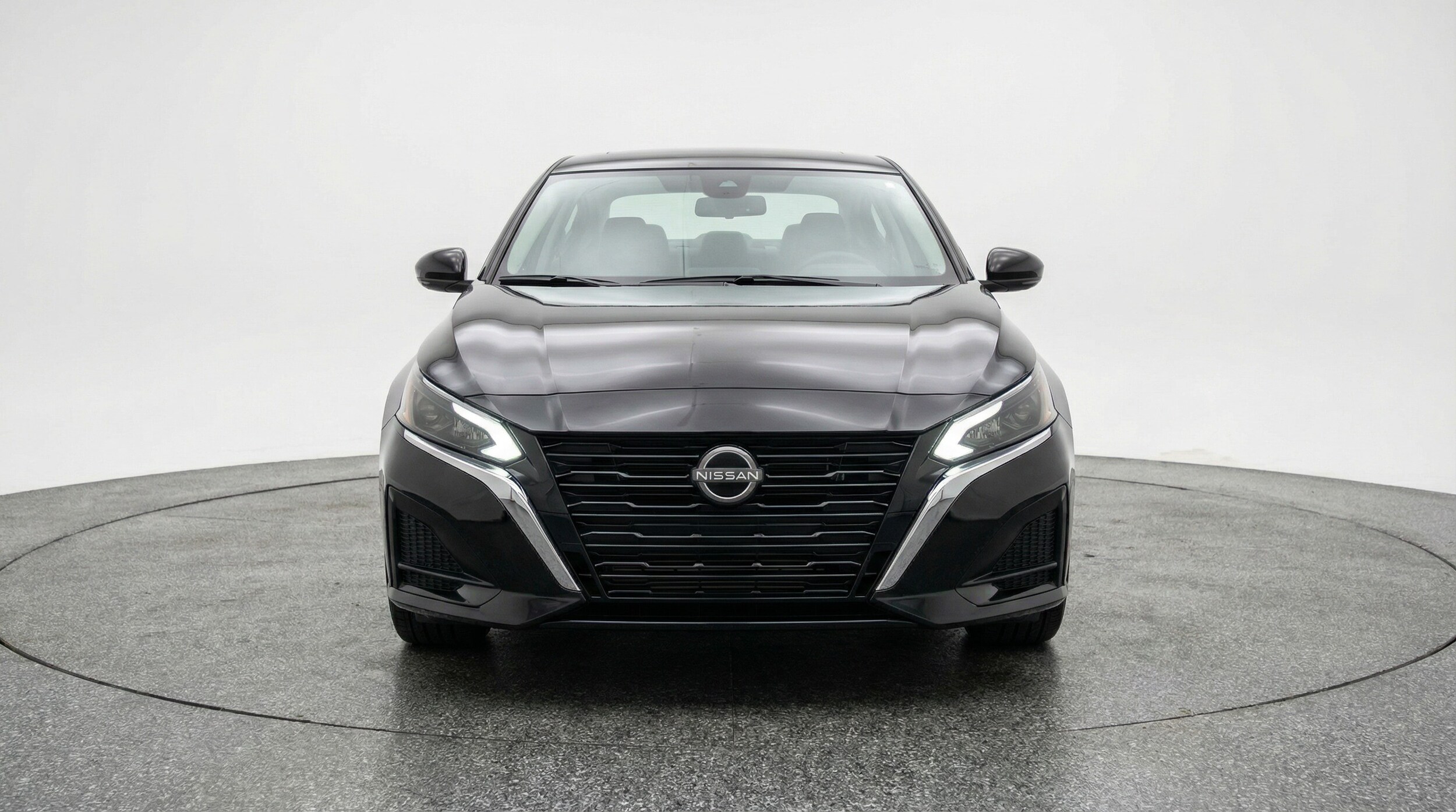 Thumbnail: 2025 Nissan Altima - 2