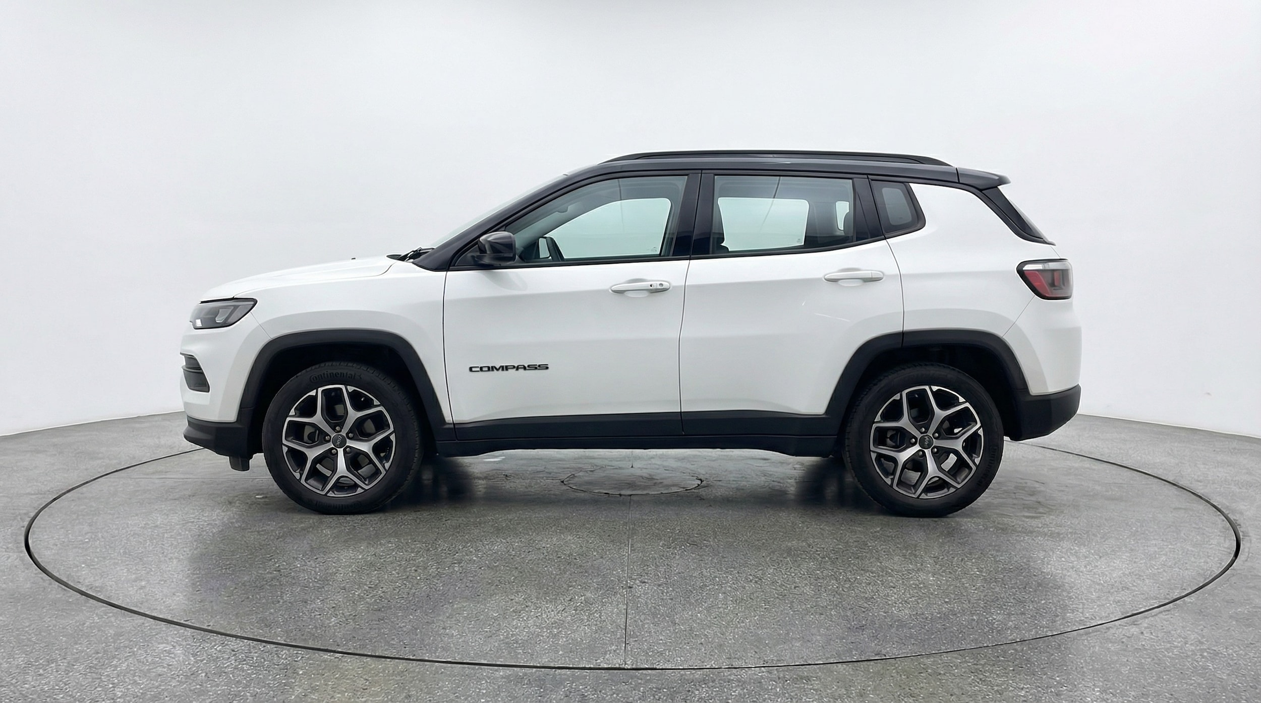 Thumbnail: 2025 Jeep Compass - 4