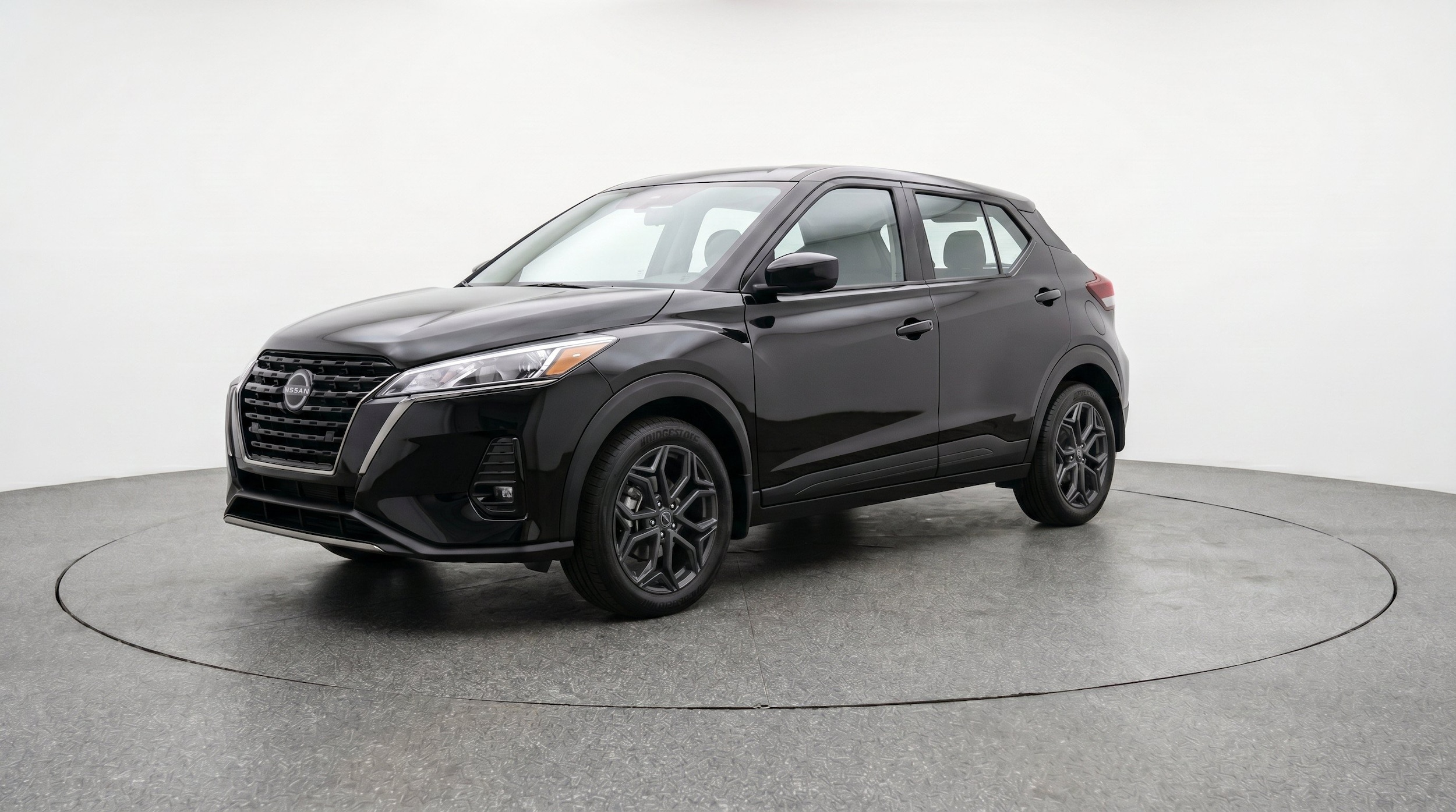 Thumbnail: 2026 Nissan Kicks - 3