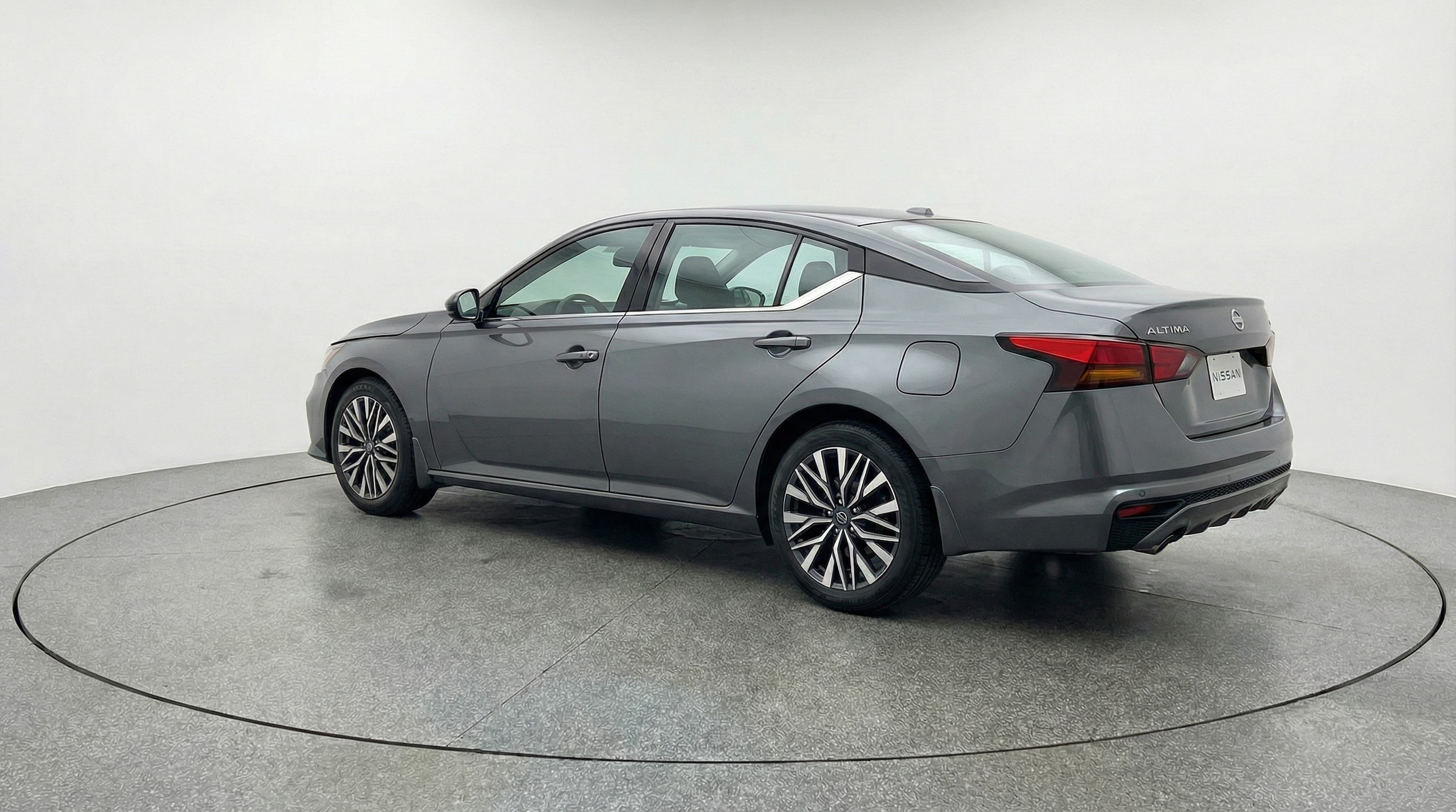 Thumbnail: 2025 Nissan Altima - 5