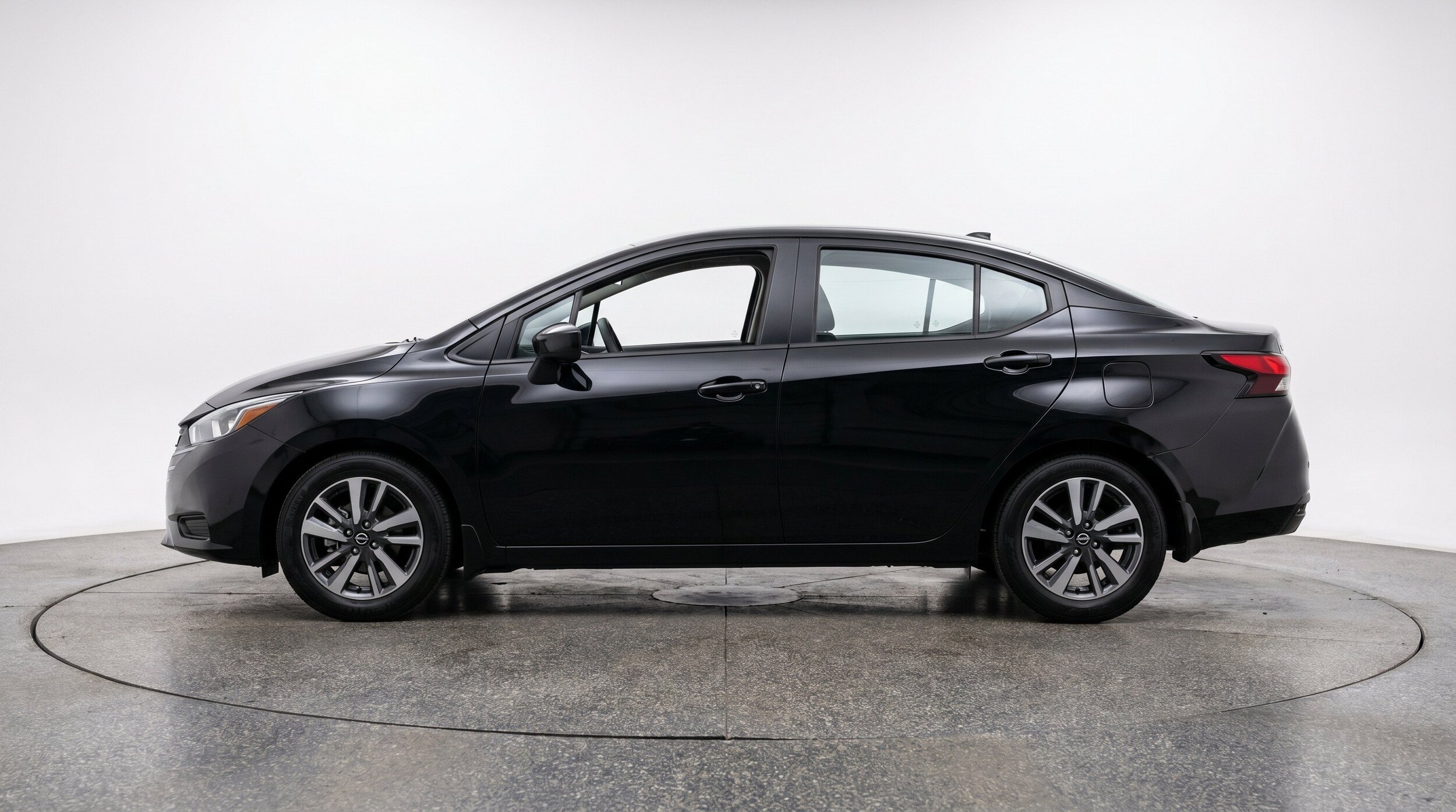 Thumbnail: 2025 Nissan Versa - 5