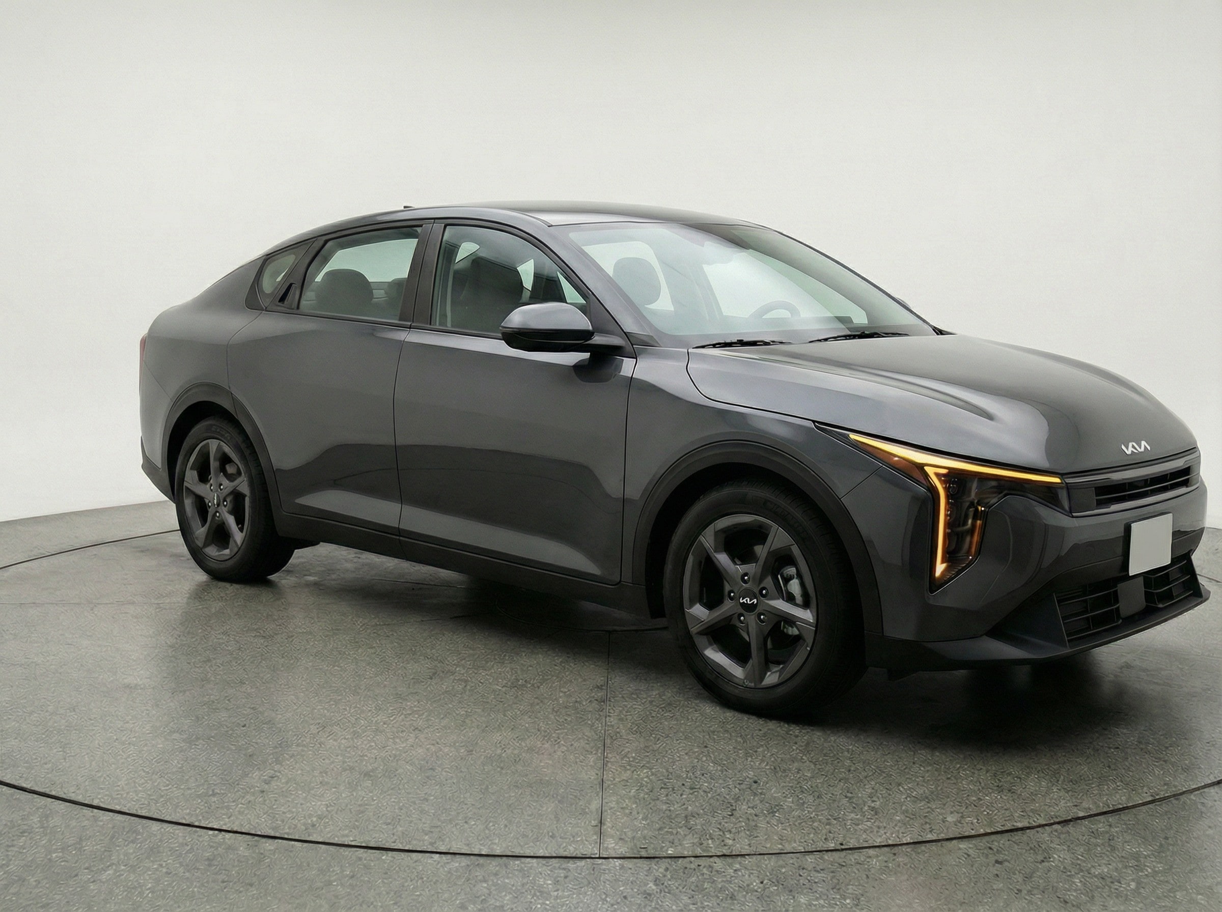 Thumbnail: 2025 Kia K4 - 1