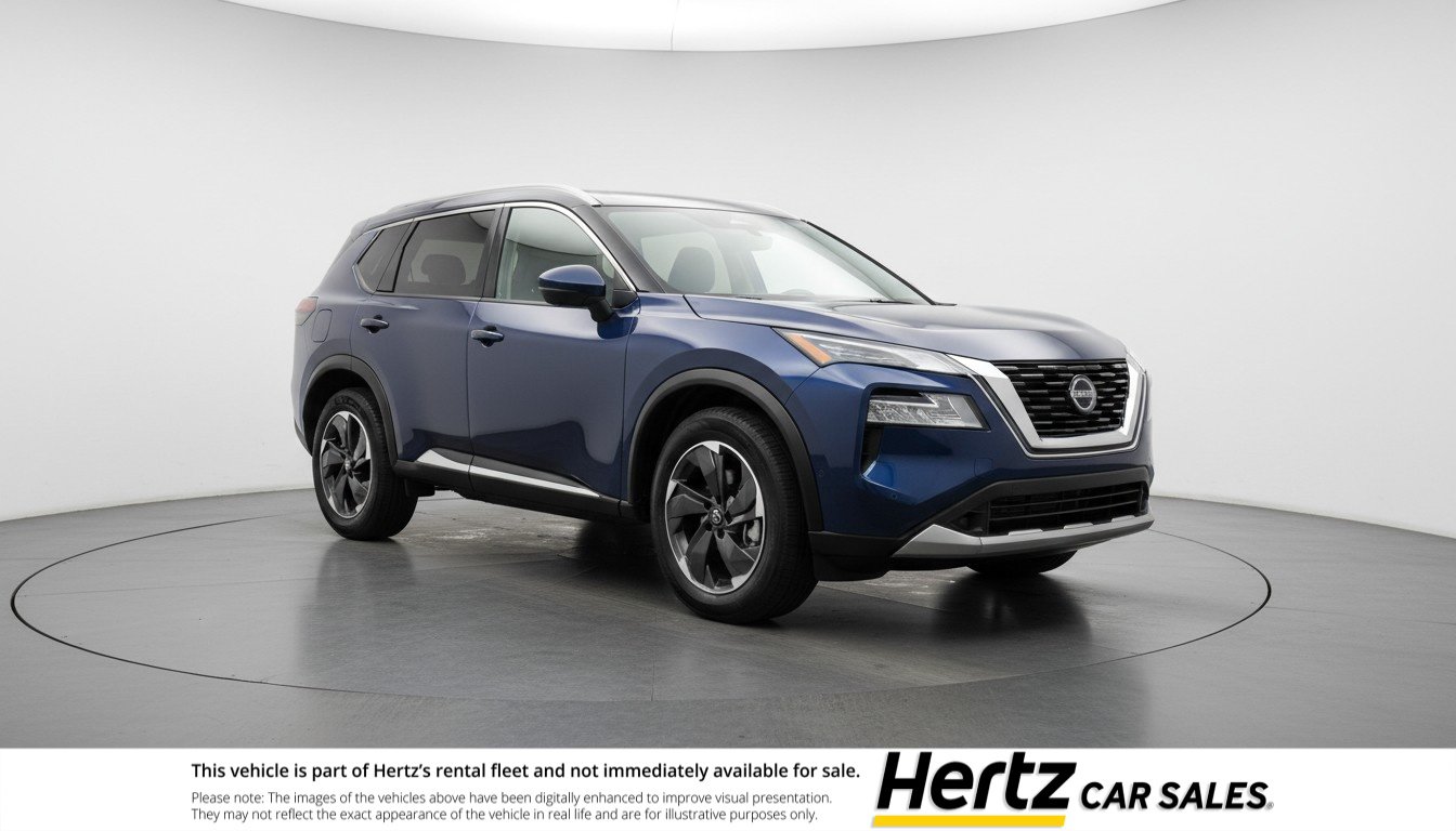 Thumbnail: 2025 Nissan Rogue - 1