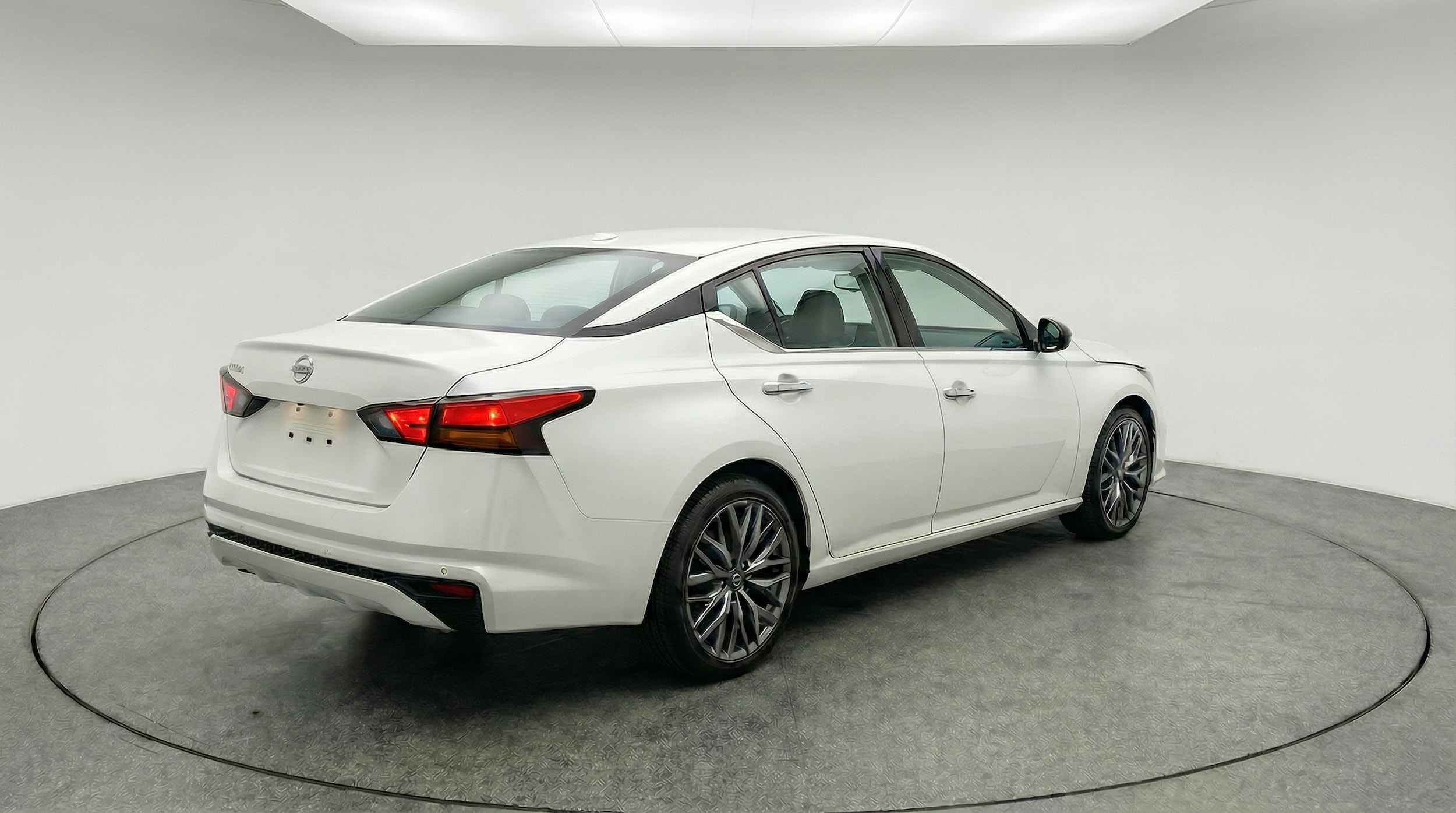 Thumbnail: 2025 Nissan Altima - 7