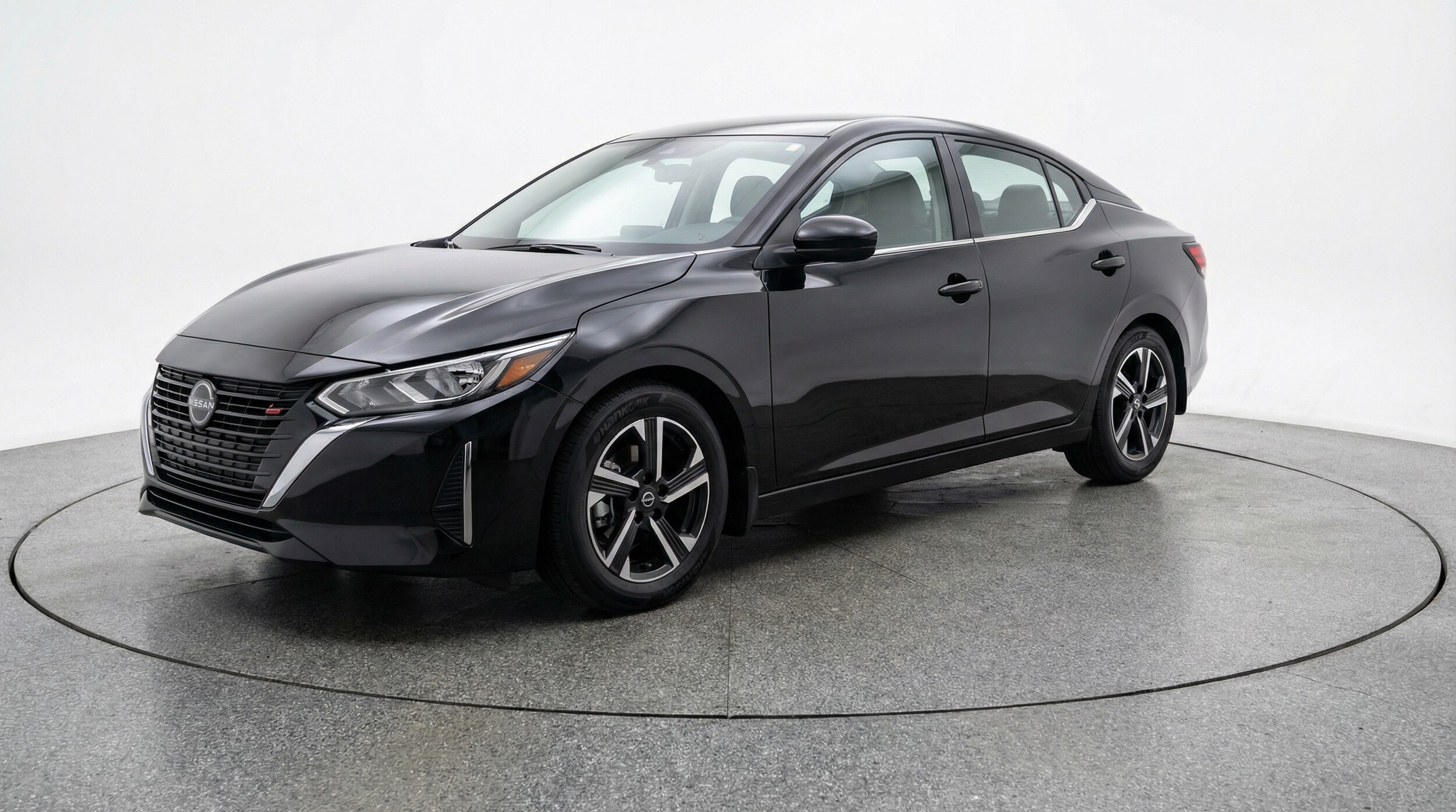 Thumbnail: 2025 Nissan Sentra - 3