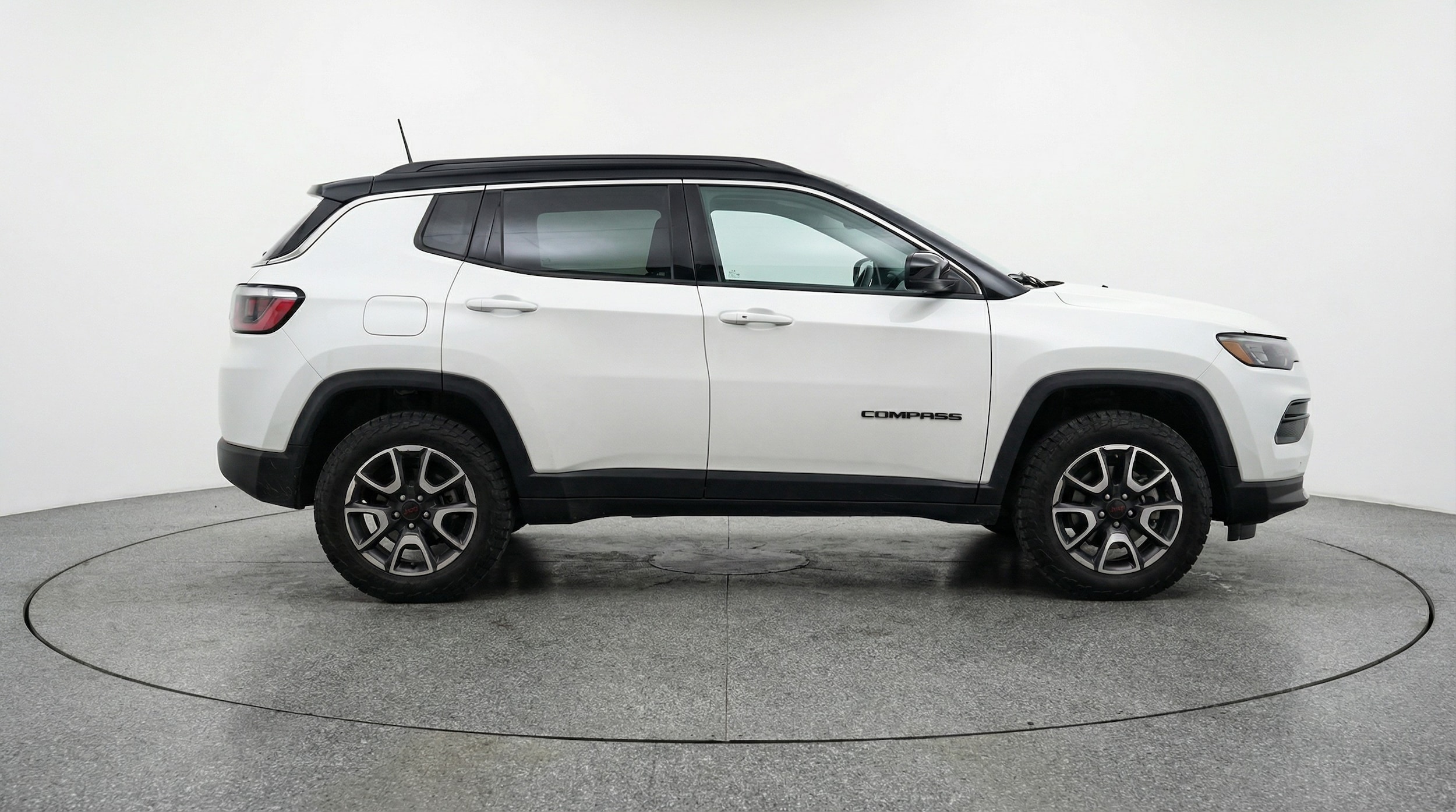 Thumbnail: 2025 Jeep Compass - 8