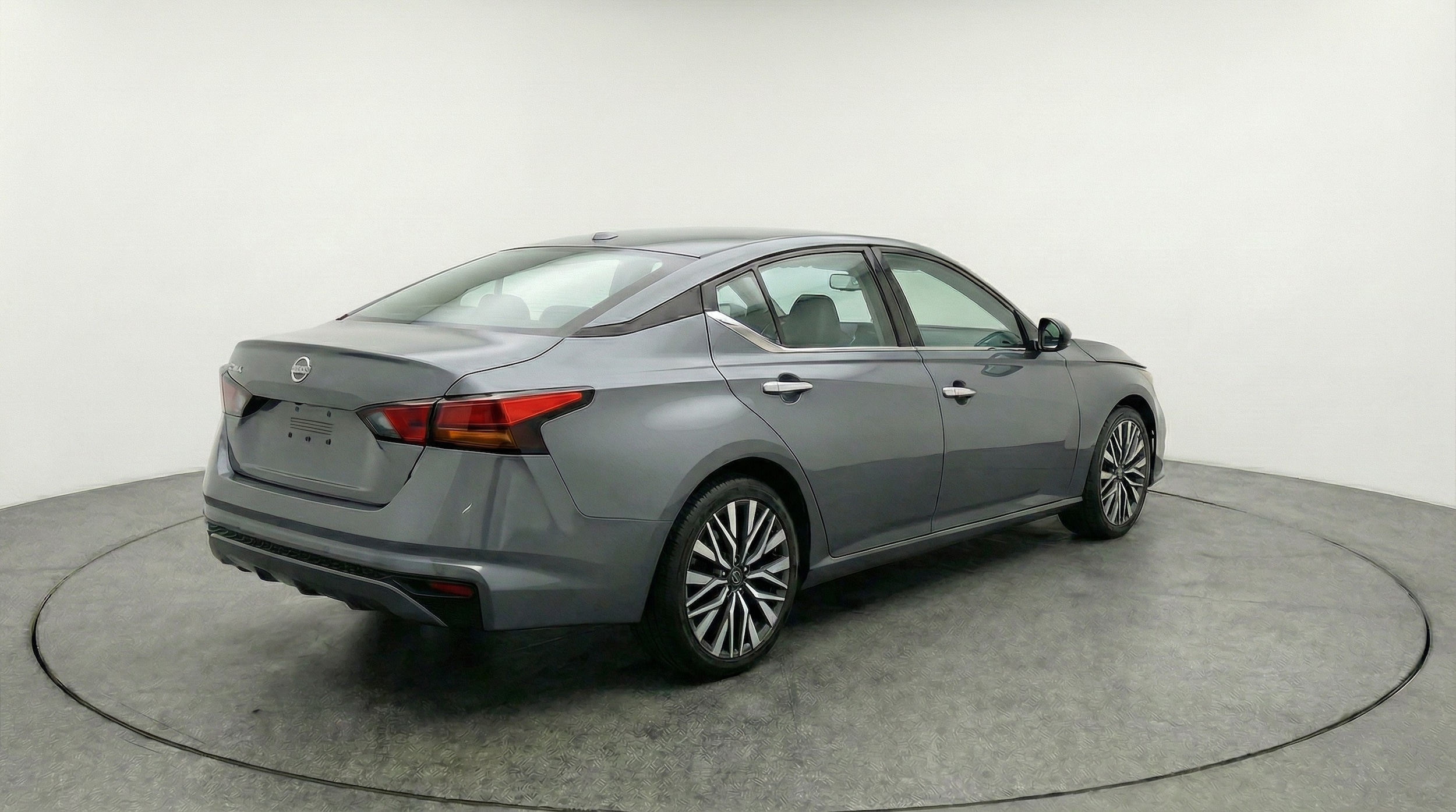 Thumbnail: 2025 Nissan Altima - 7