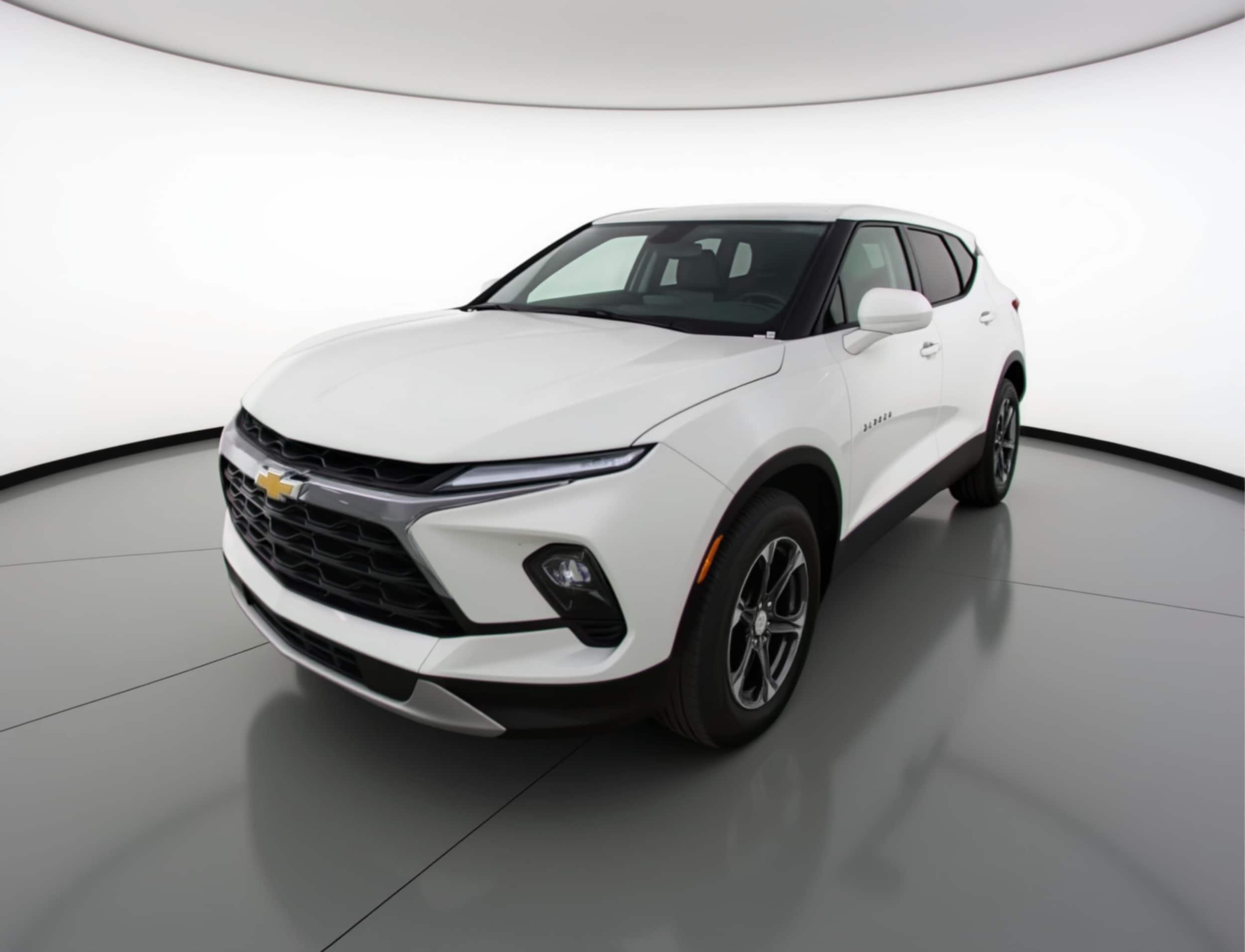 Thumbnail: 2025 Chevrolet Blazer - 3
