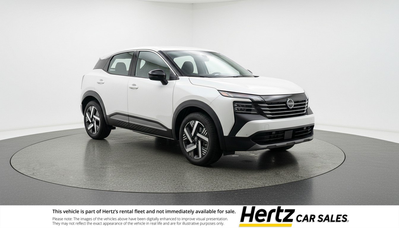 Thumbnail: 2026 Nissan Kicks - 1
