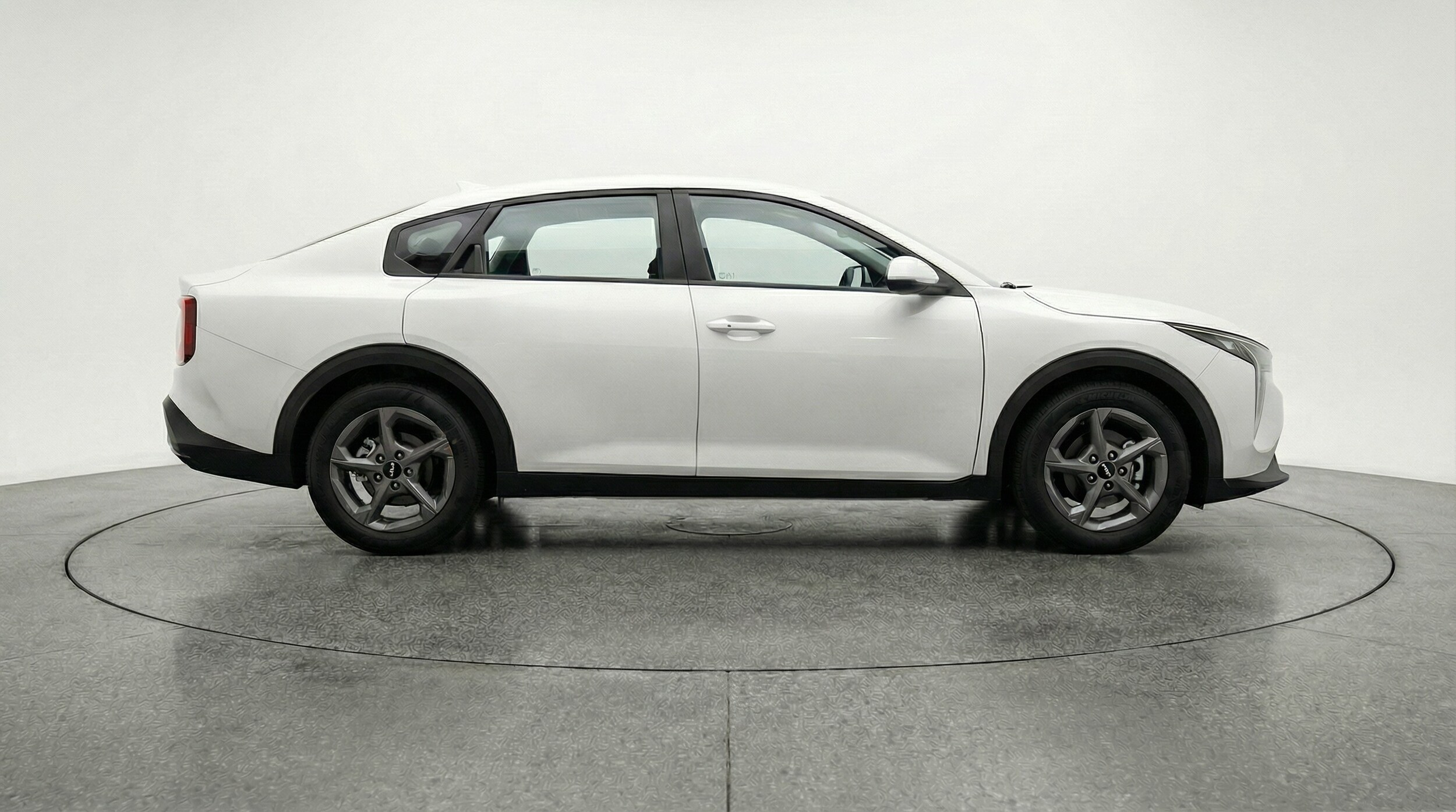 Thumbnail: 2025 Kia K4 - 8