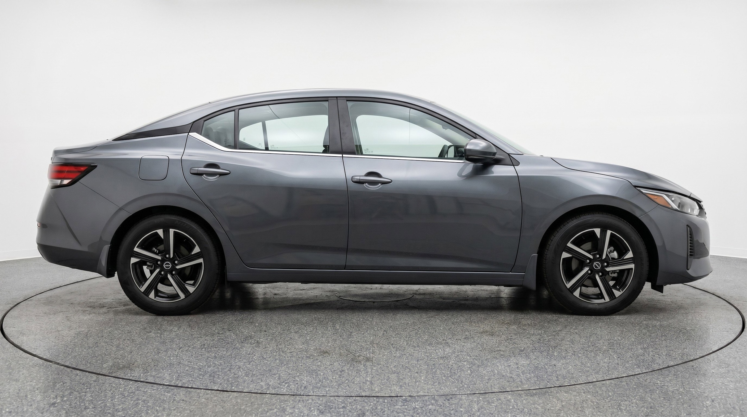 Thumbnail: 2025 Nissan Sentra - 11