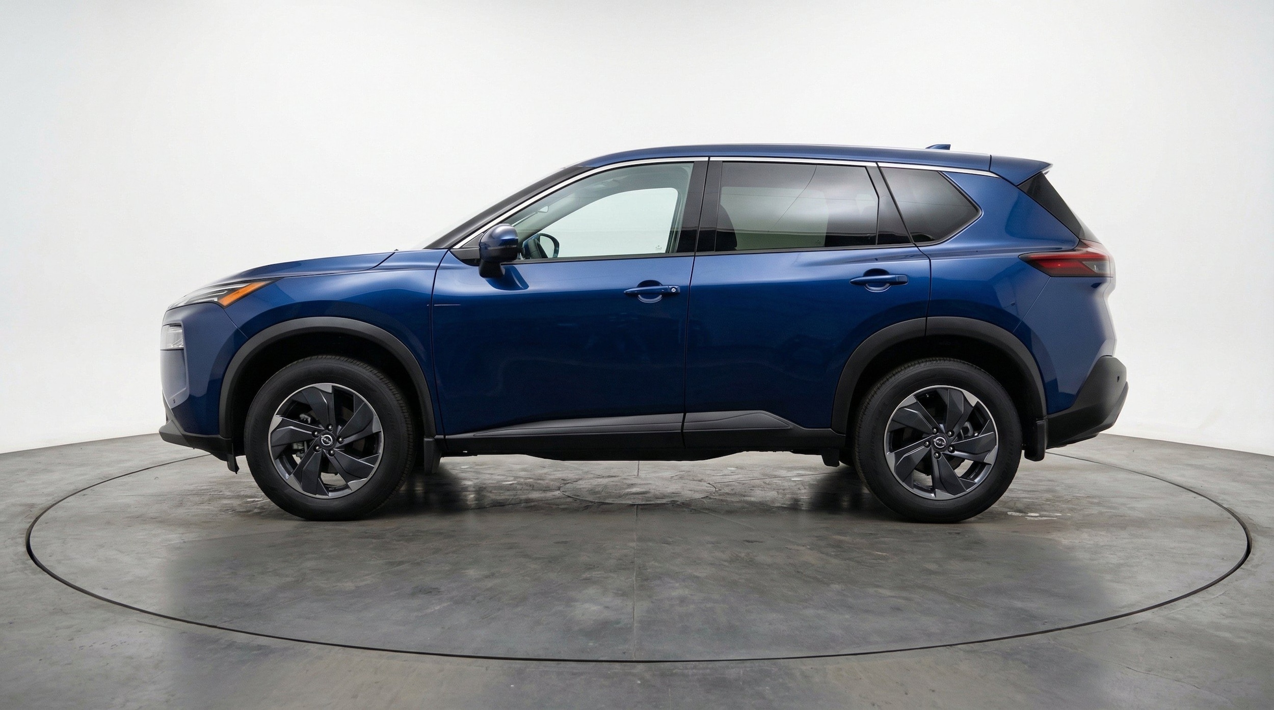 Thumbnail: 2025 Nissan Rogue - 5