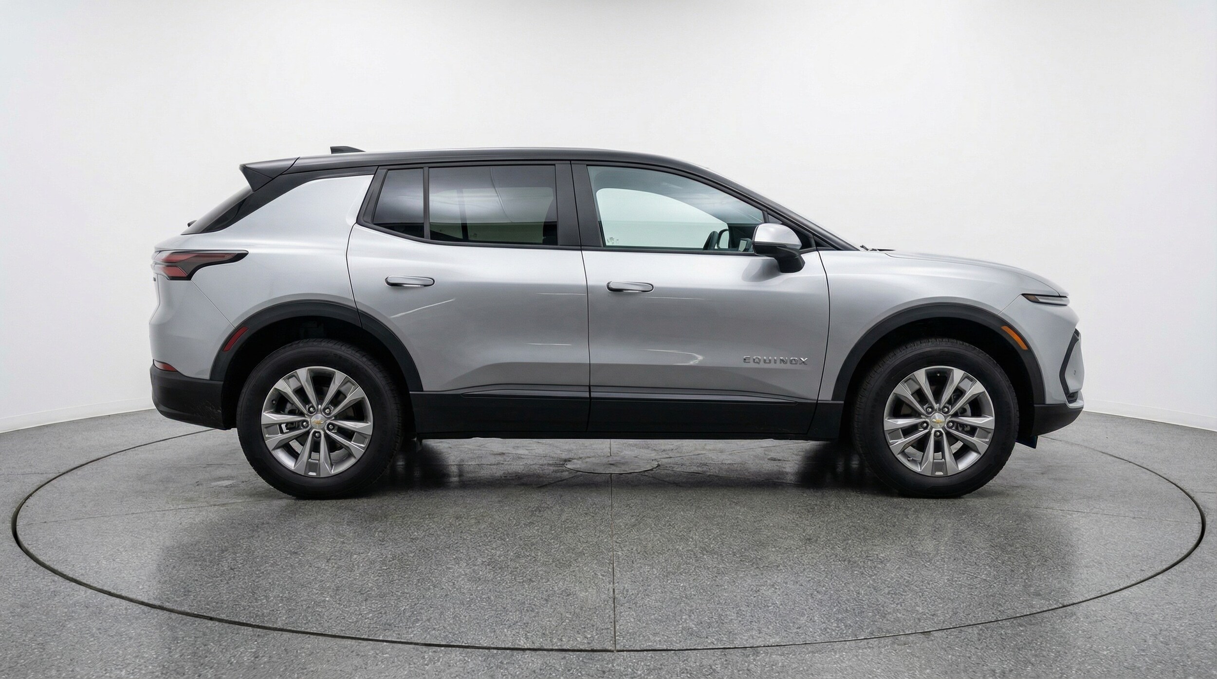 Thumbnail: 2025 Chevrolet Equinox - 8