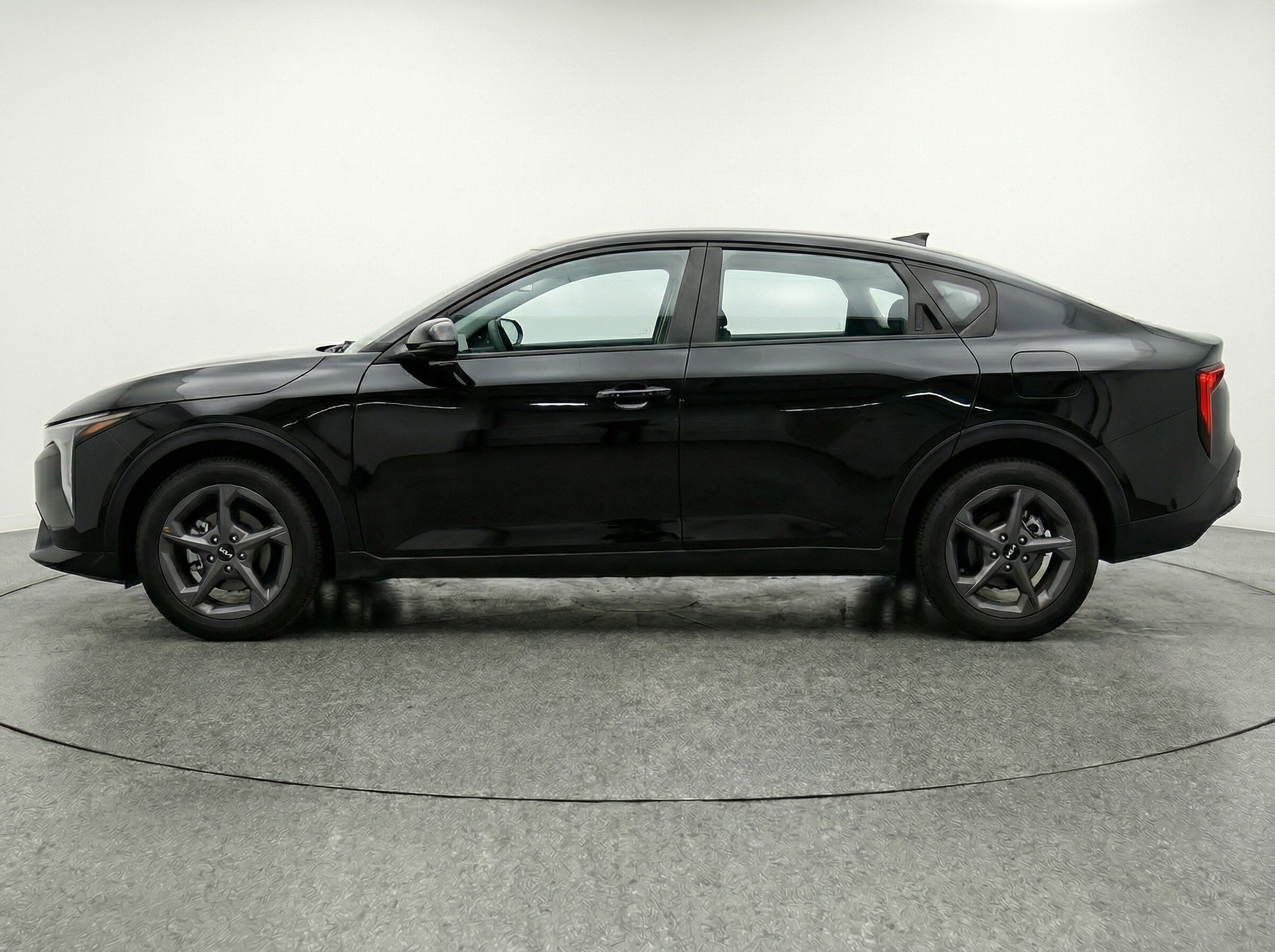 Thumbnail: 2025 Kia K4 - 4