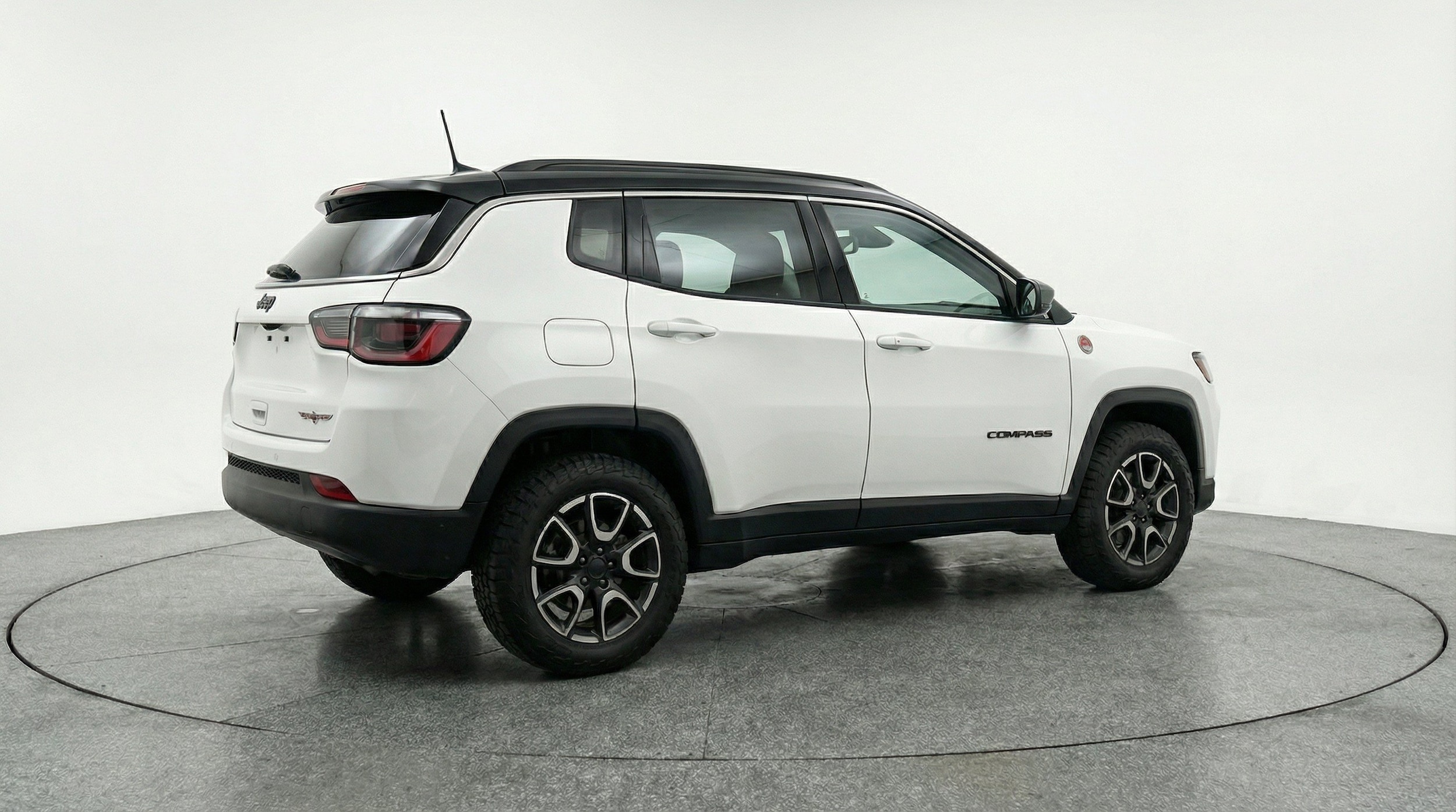 Thumbnail: 2025 Jeep Compass - 9