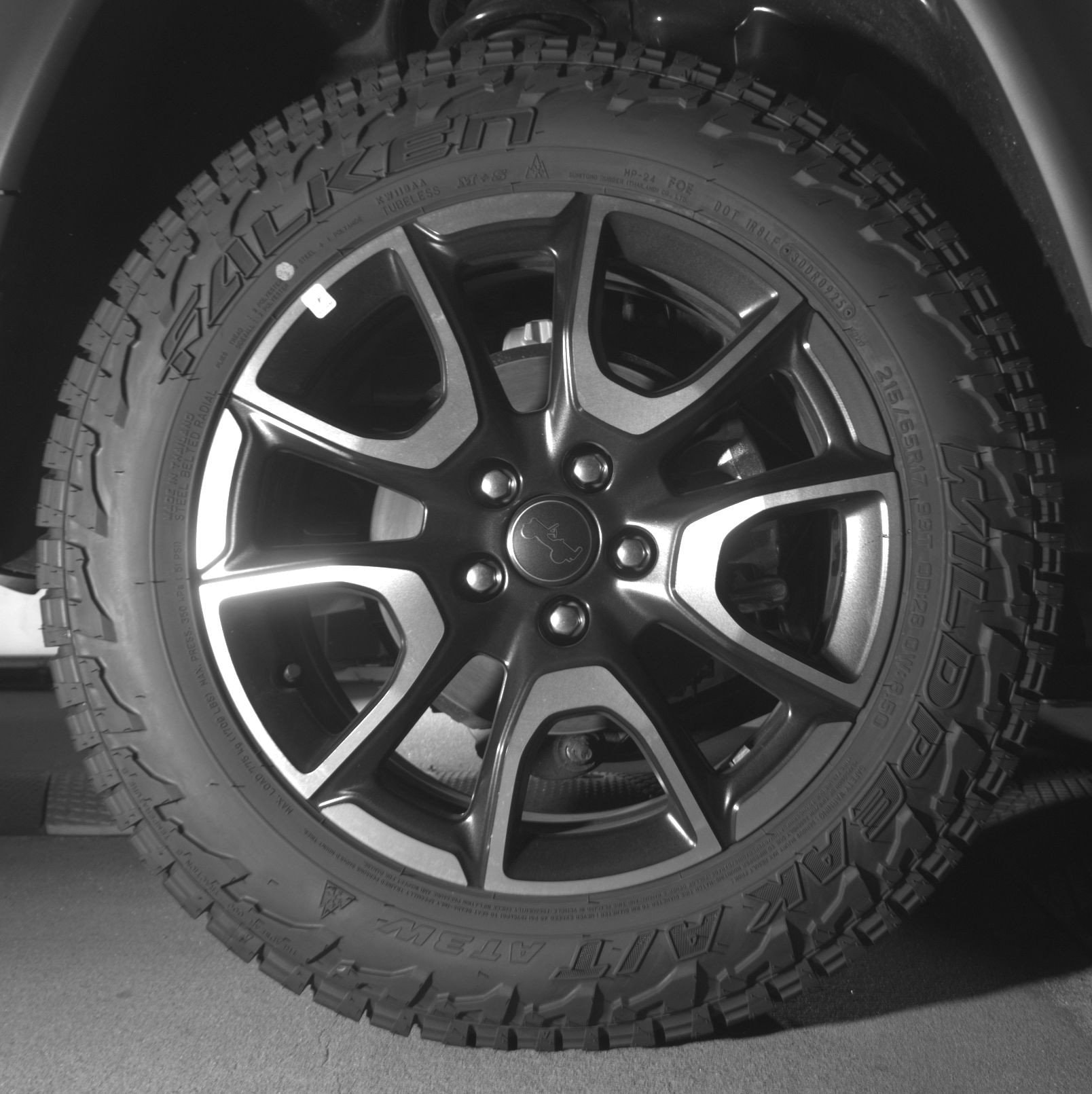 Thumbnail: 2025 Jeep Compass - 15