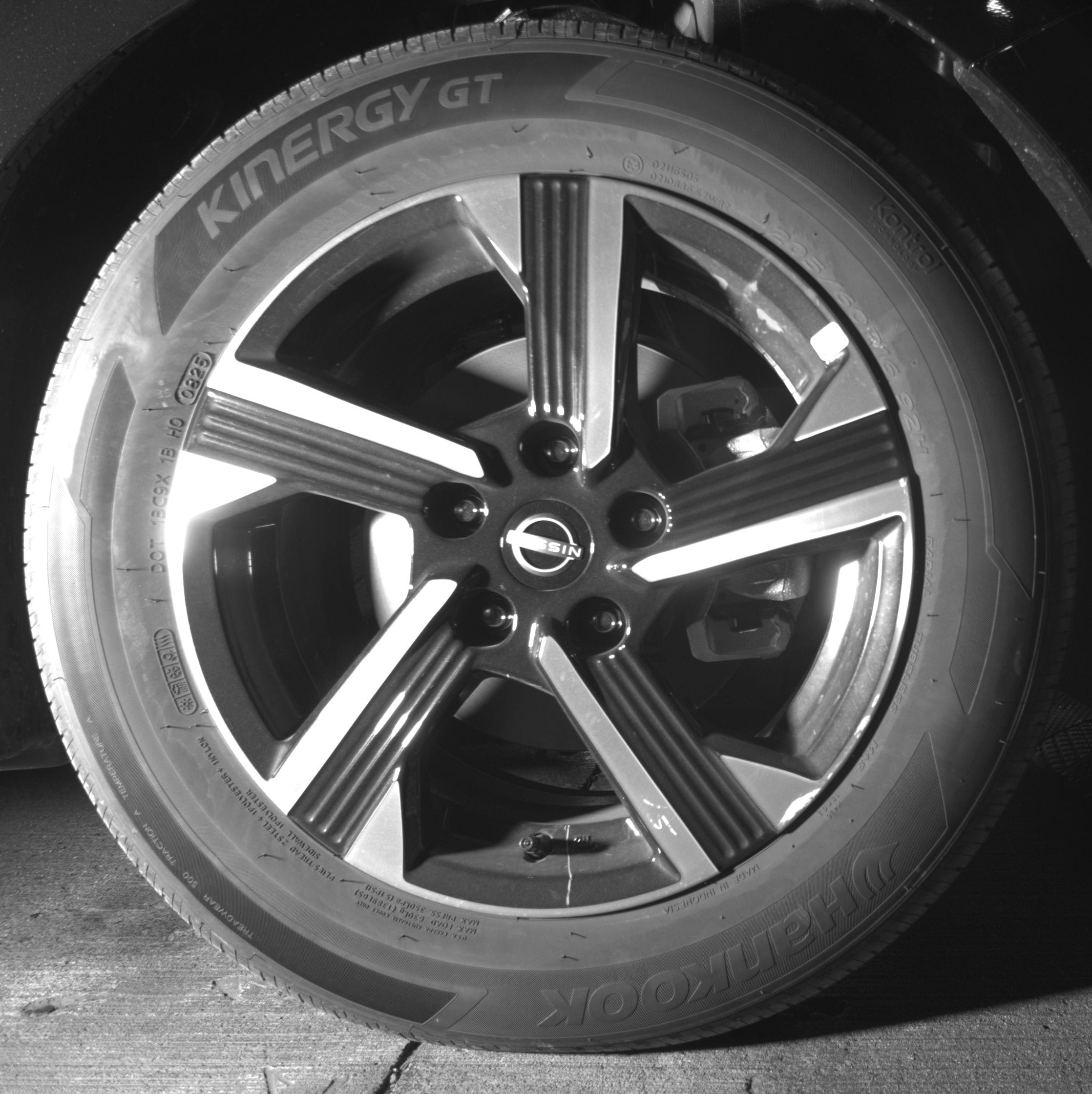 Thumbnail: 2025 Nissan Sentra - 10