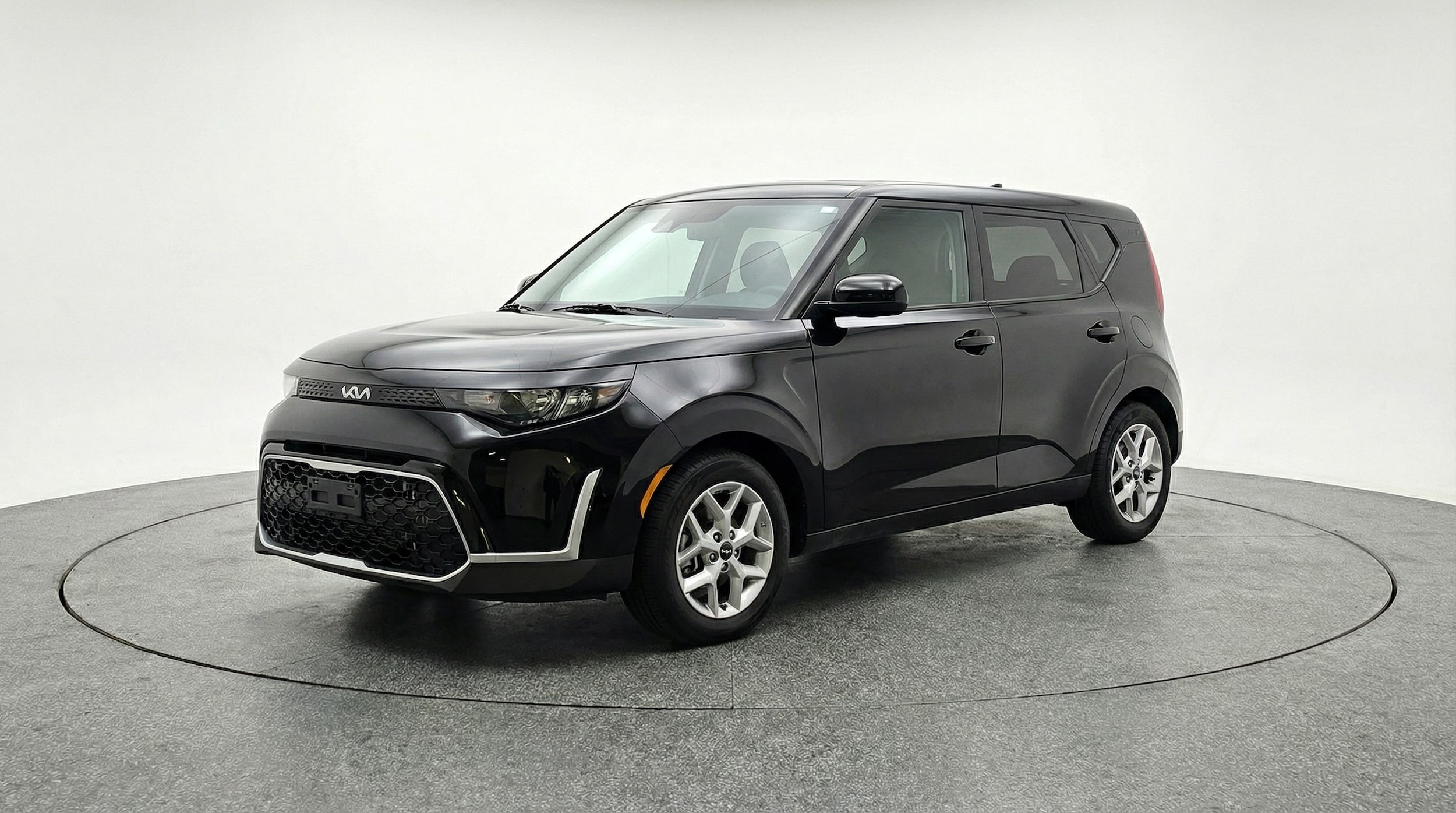 Thumbnail: 2025 Kia Soul - 3