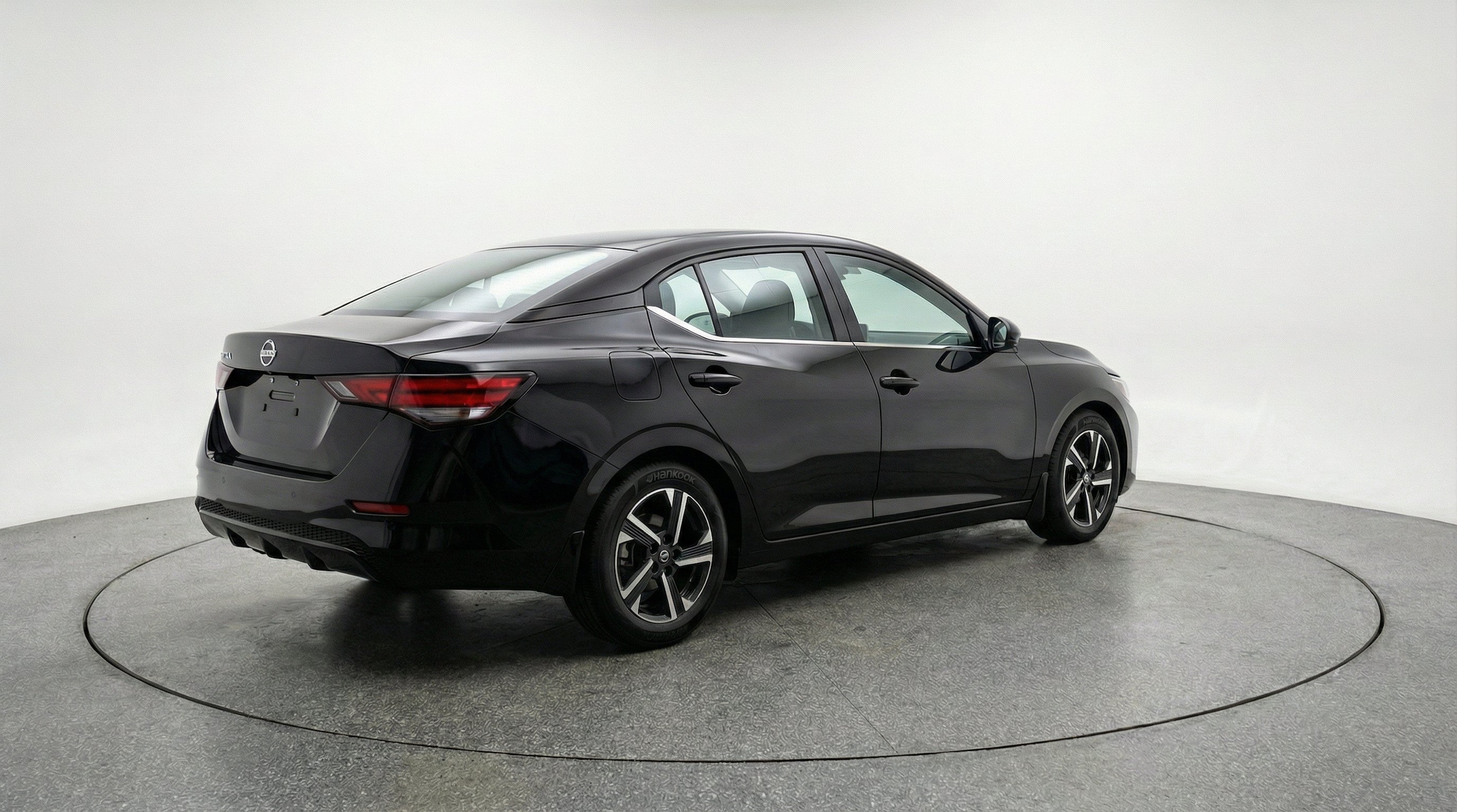 Thumbnail: 2025 Nissan Sentra - 9