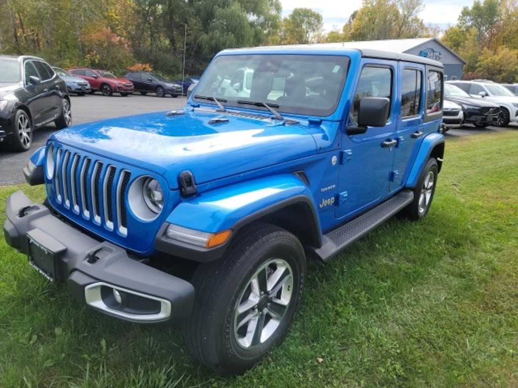 Used 2023 Jeep Wrangler Sahara SUV