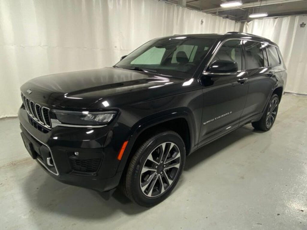 Used 2023 Jeep Grand Cherokee L Overland SUV