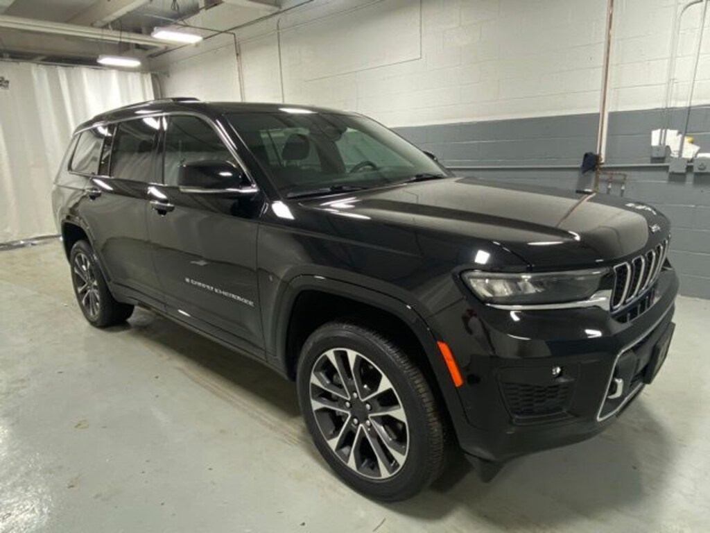Used 2023 Jeep Grand Cherokee L Overland SUV