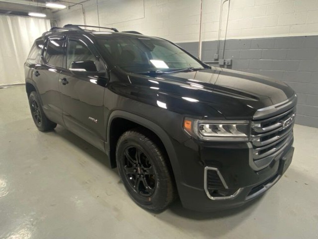 Used 2023 GMC Acadia AT4 SUV