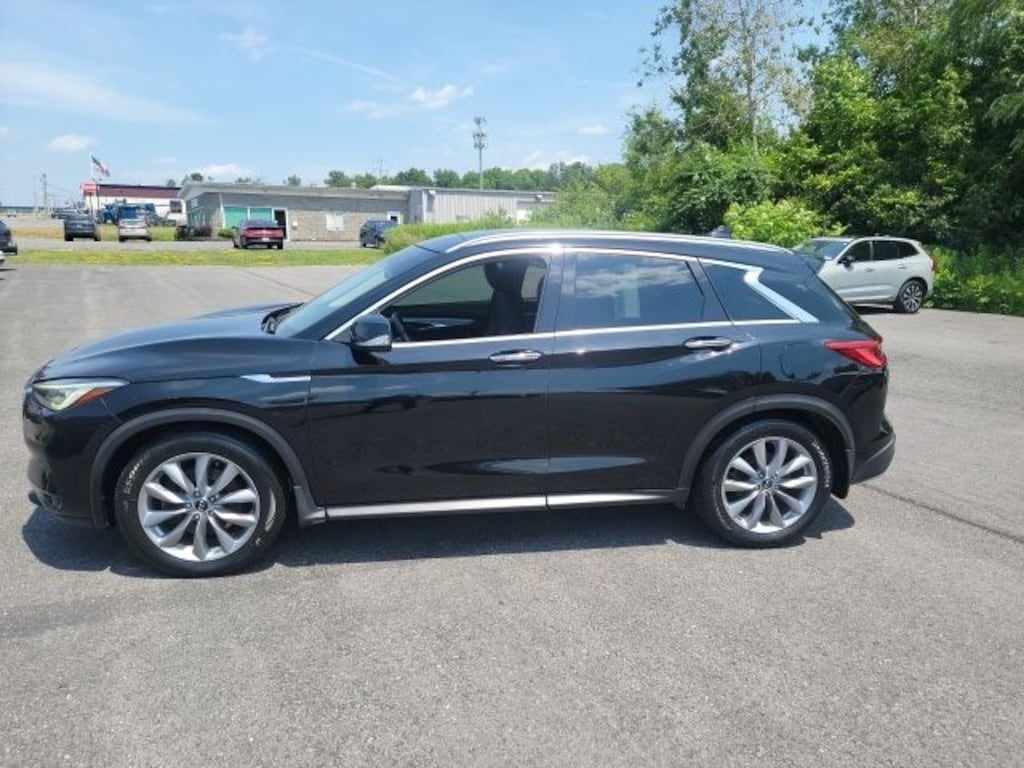 Used 2019 INFINITI QX50 Luxe SUV
