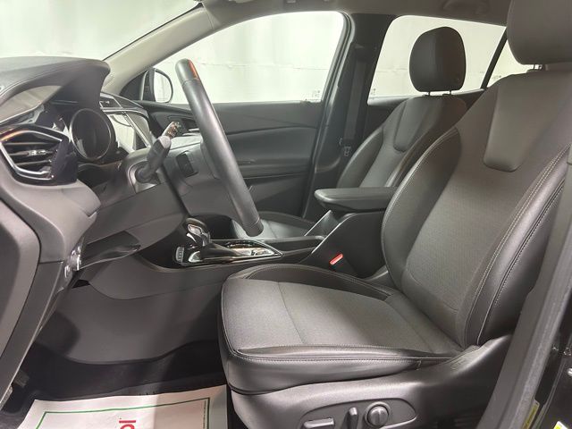 2022 Buick Encore GX Preferred - Photo 8