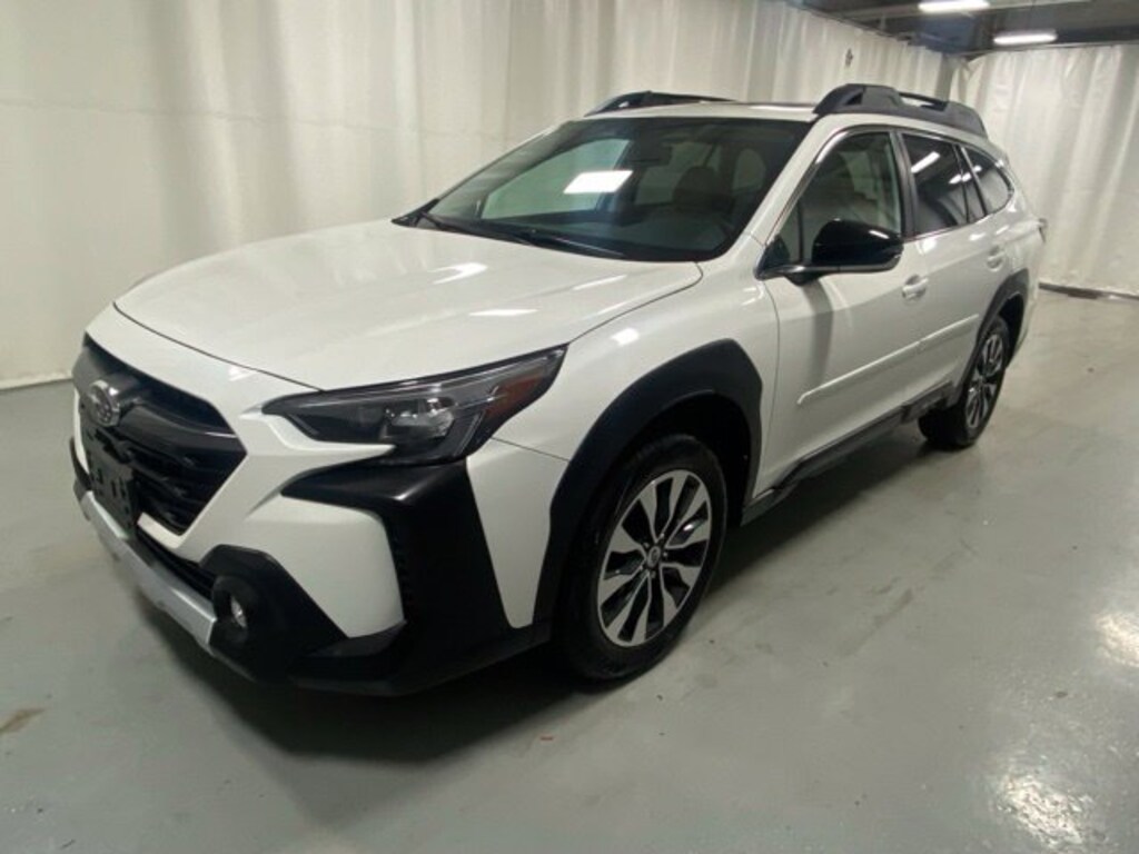 Used 2024 Subaru Outback Limited SUV