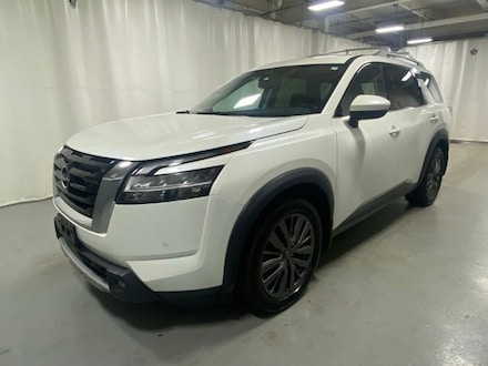2022 Nissan Pathfinder SL SUV
