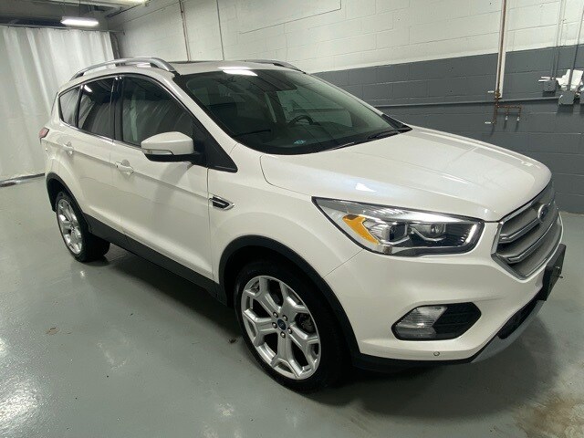 2019 Ford Escape Titanium photo 4