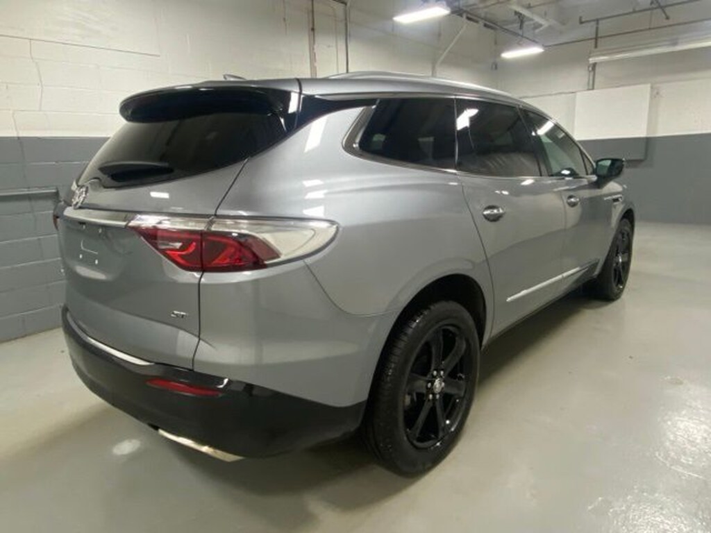 Used 2024 Buick Enclave Essence SUV
