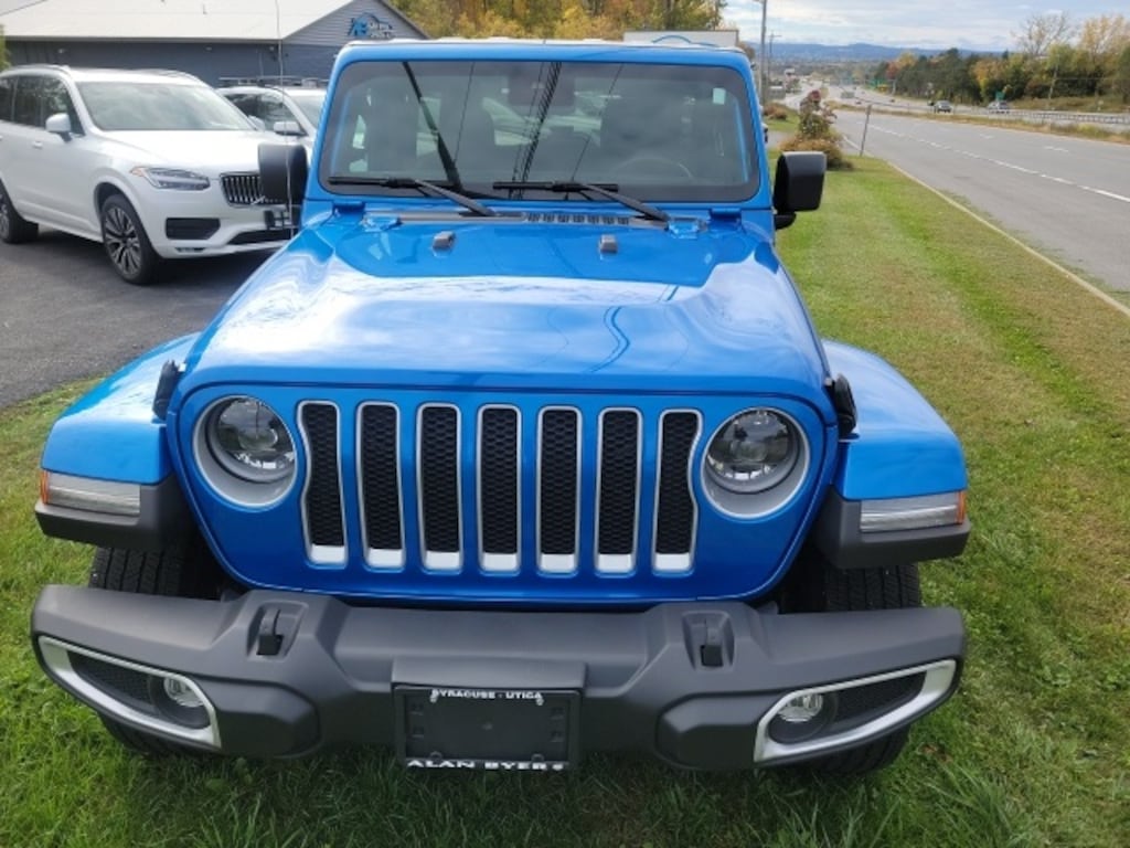 Used 2023 Jeep Wrangler Sahara SUV