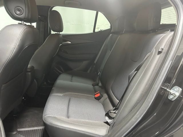 2022 Buick Encore GX Preferred - Photo 10