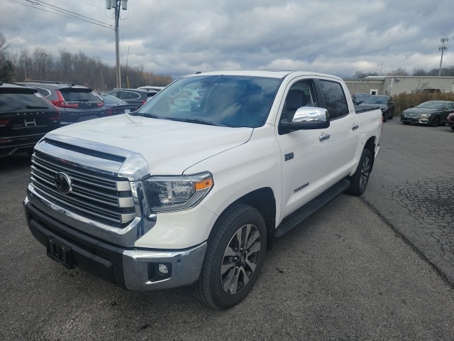 2019 Toyota Tundra Limited's photo