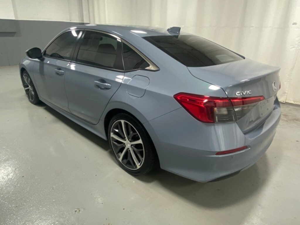 Used 2022 Honda Civic Touring Sedan