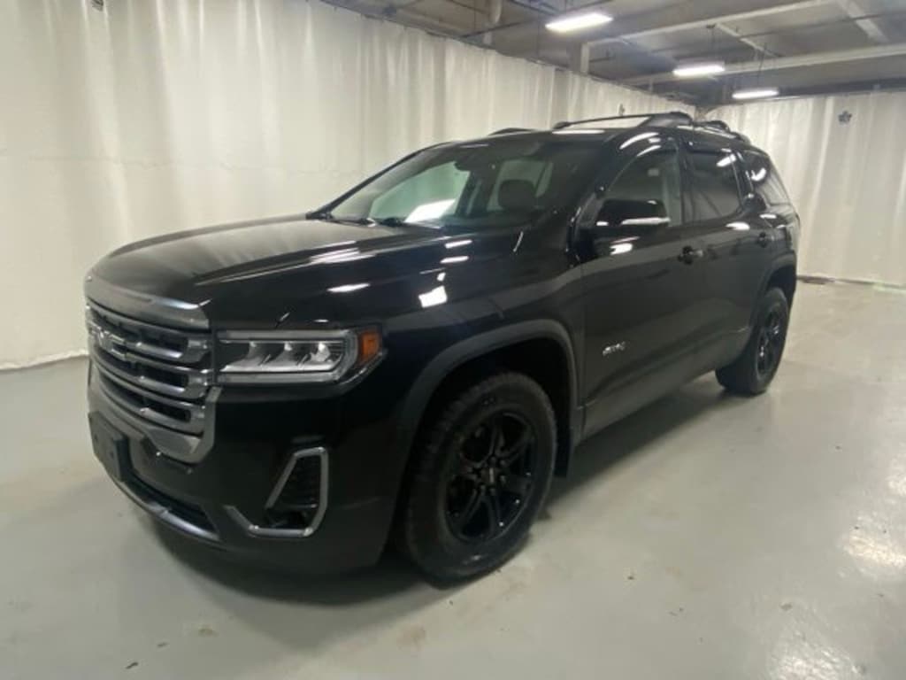 Used 2023 GMC Acadia AT4 SUV