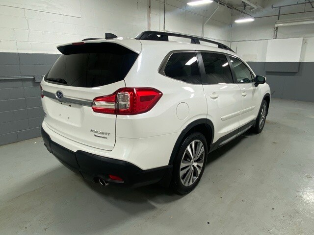 2021 Subaru Ascent Limited photo 3